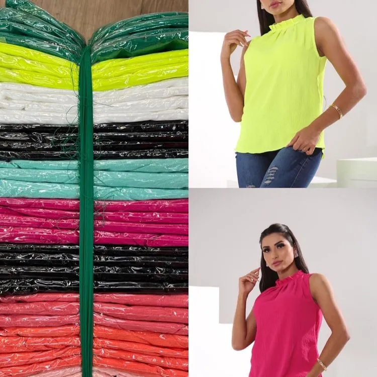 Blusa feminina gola alta com botão nas costas