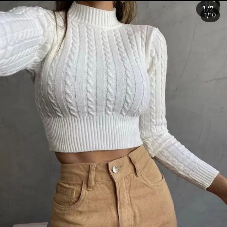 Cropped modal linda bella