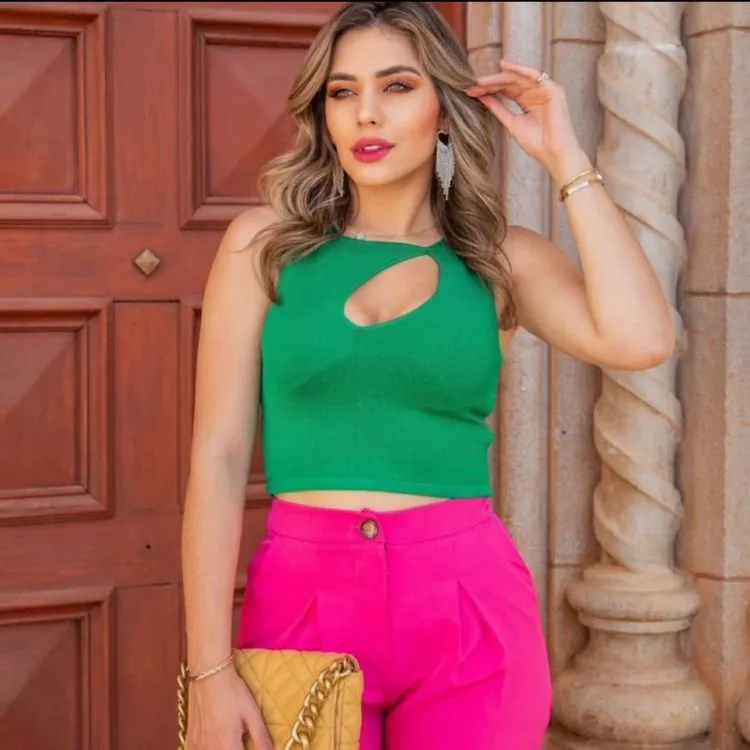 Cropped modal linda bella