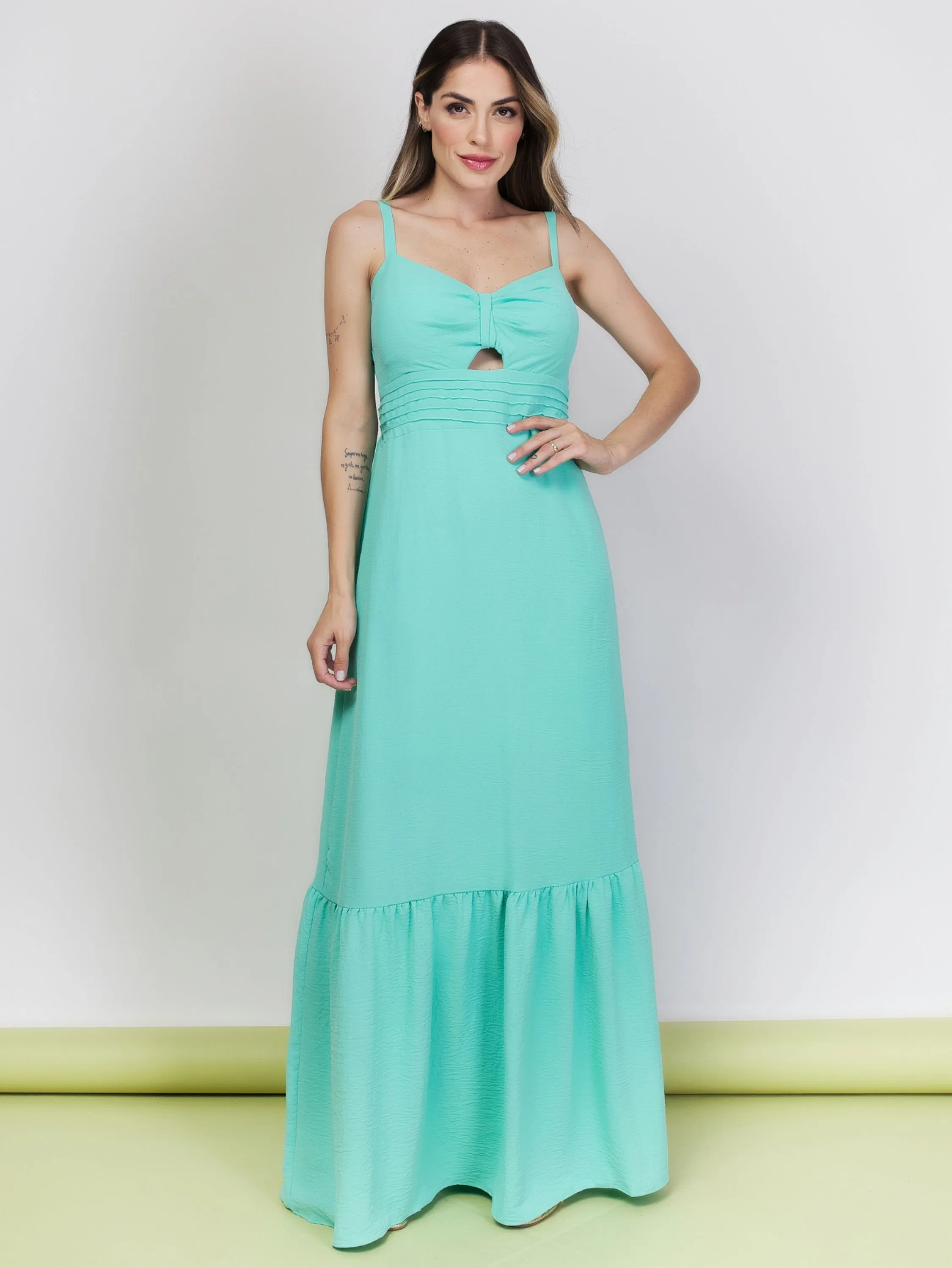 VESTIDO LONGO LISO COM ALCA BOJO FEMENINA LINDA F19