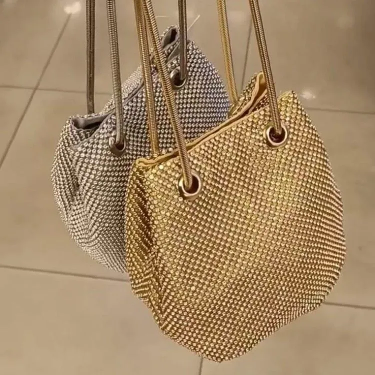 Bolsa saco de strass brilhante para noite em alça de corrente