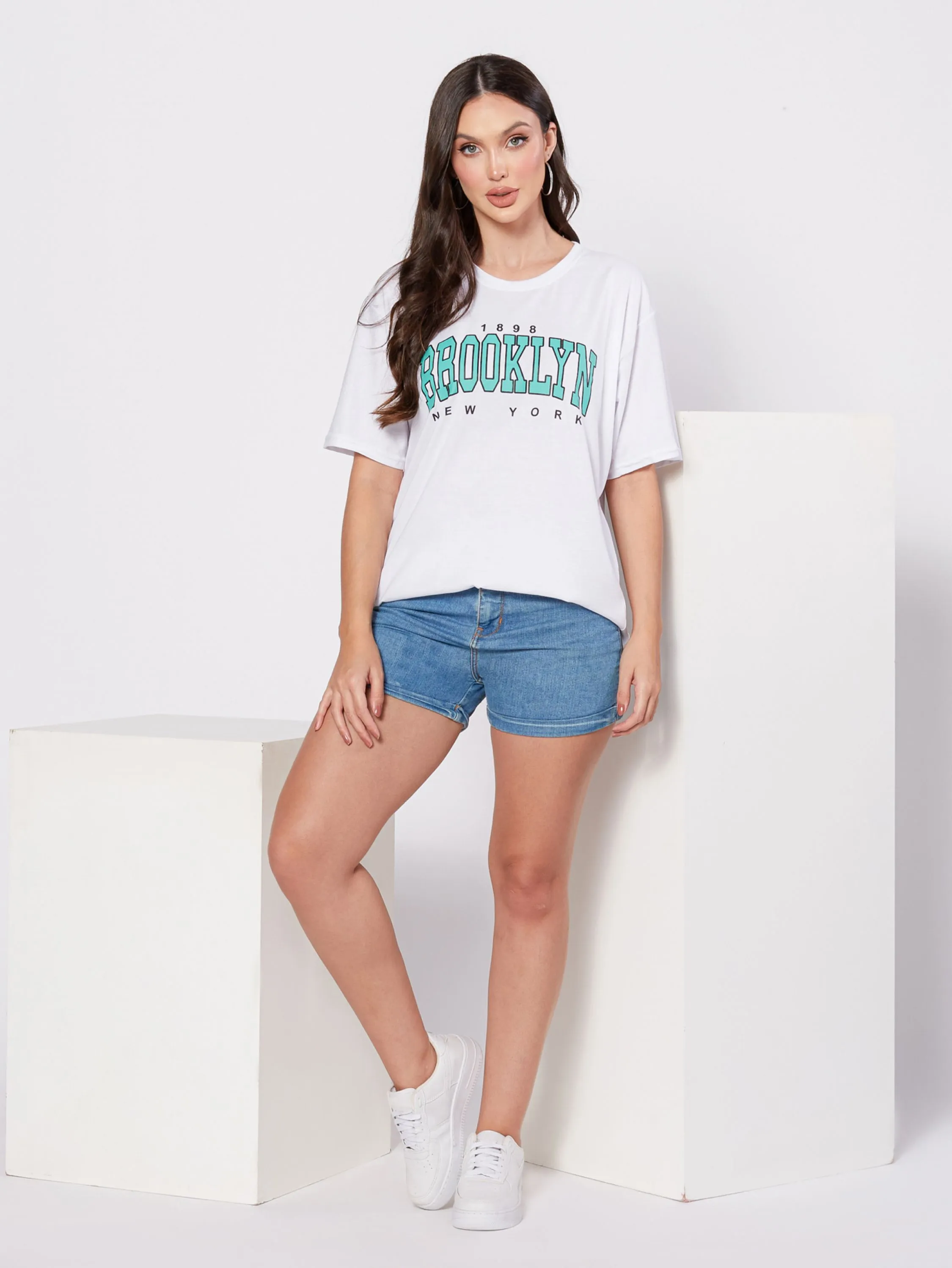 Blusa longo T-shirt algodão oversized estampa 1898 Brooklyn New York