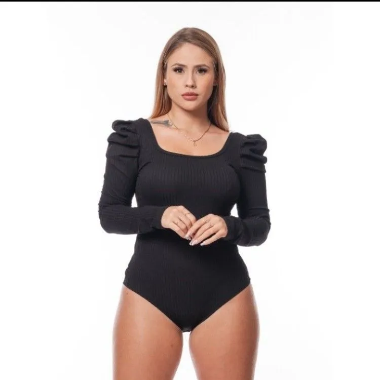 REF 563 BODY FEMININA CANELADO