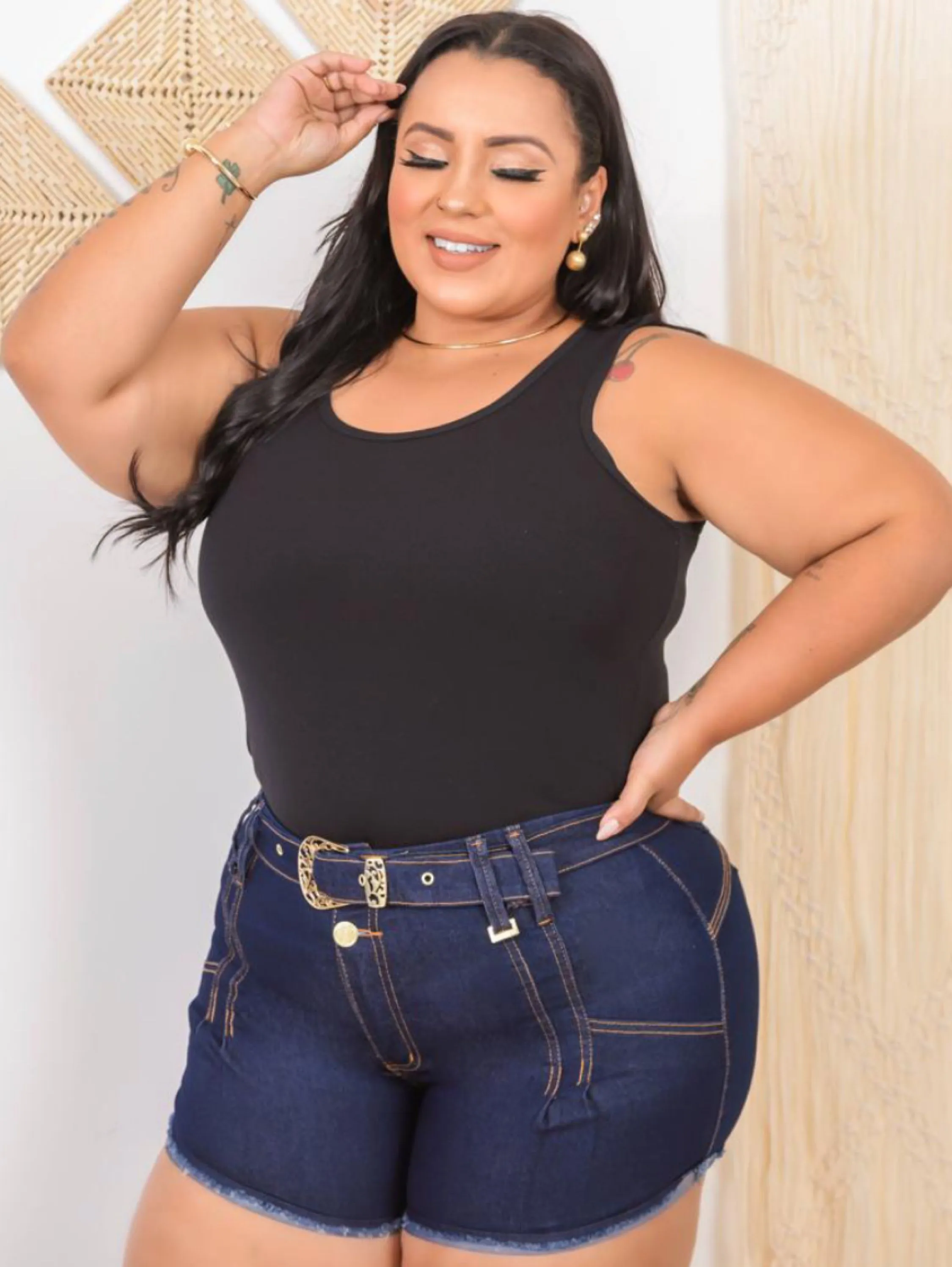 PLUS SIZE Regata malha canelada premium colorida