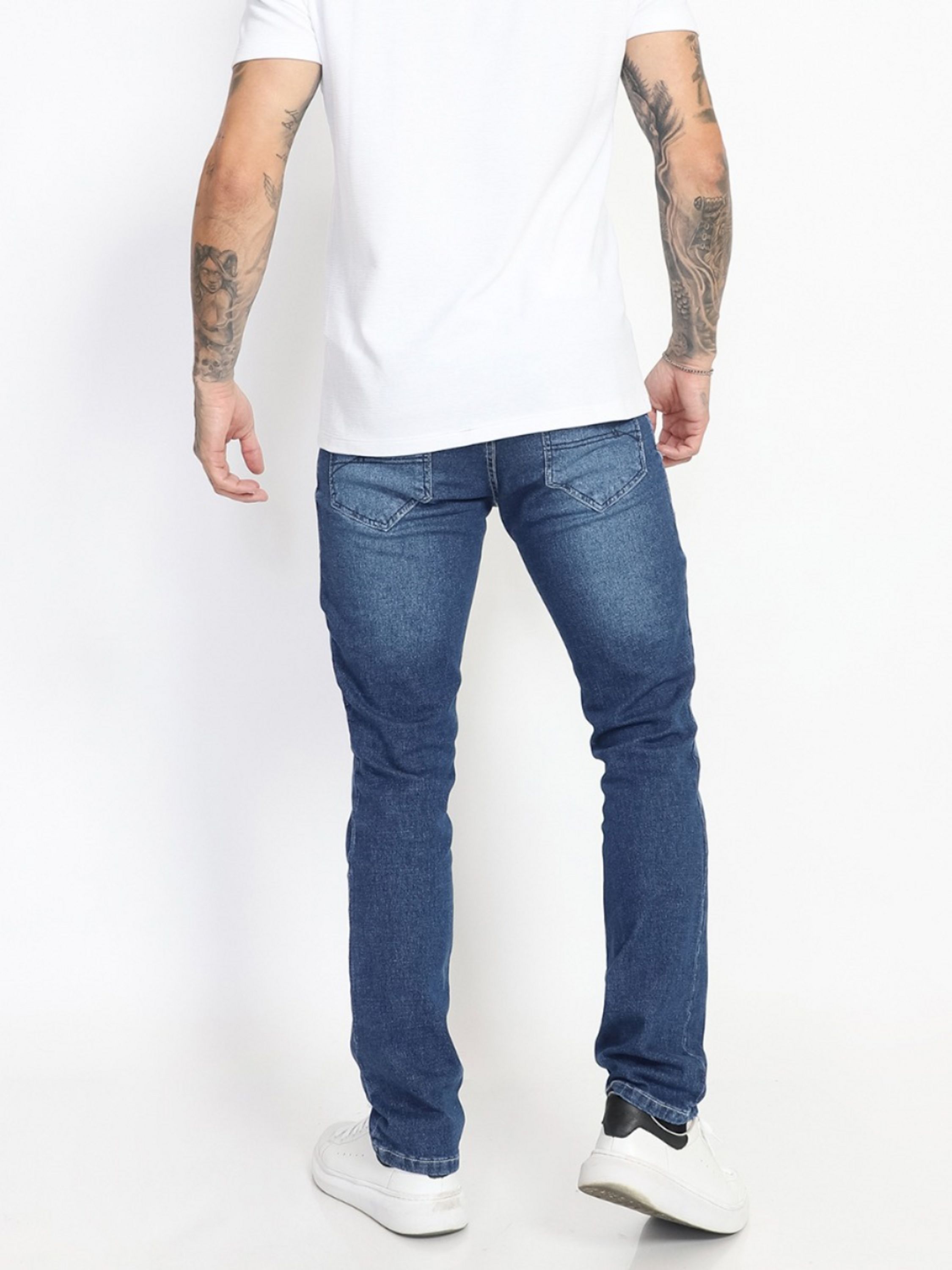 Calça Biotipo jeans masculina tonalidade escura