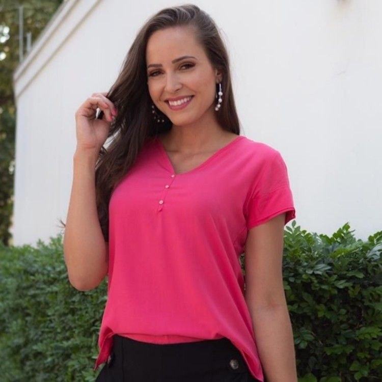 Blusa Femenina Lisa manga curta