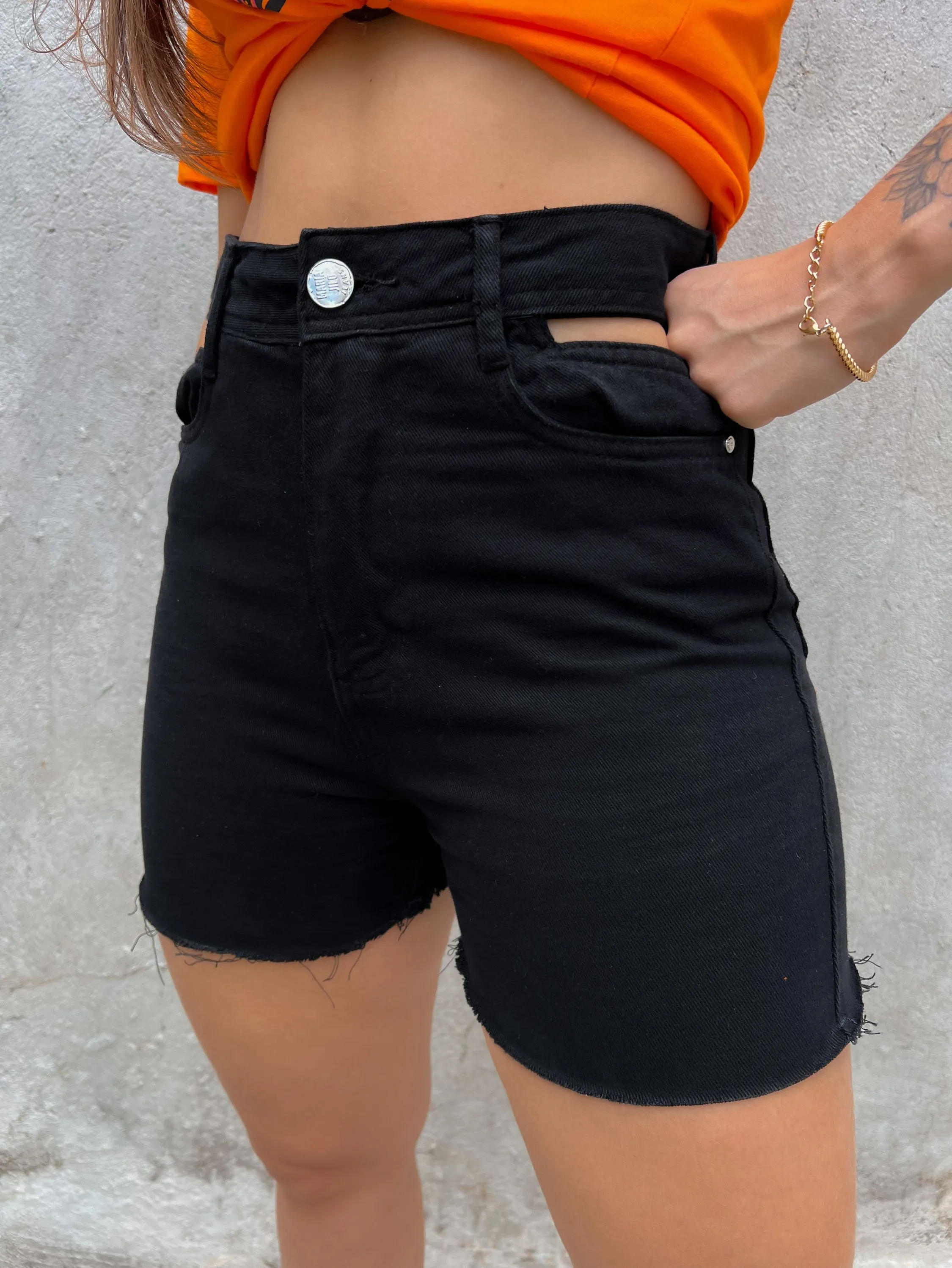 Short Black