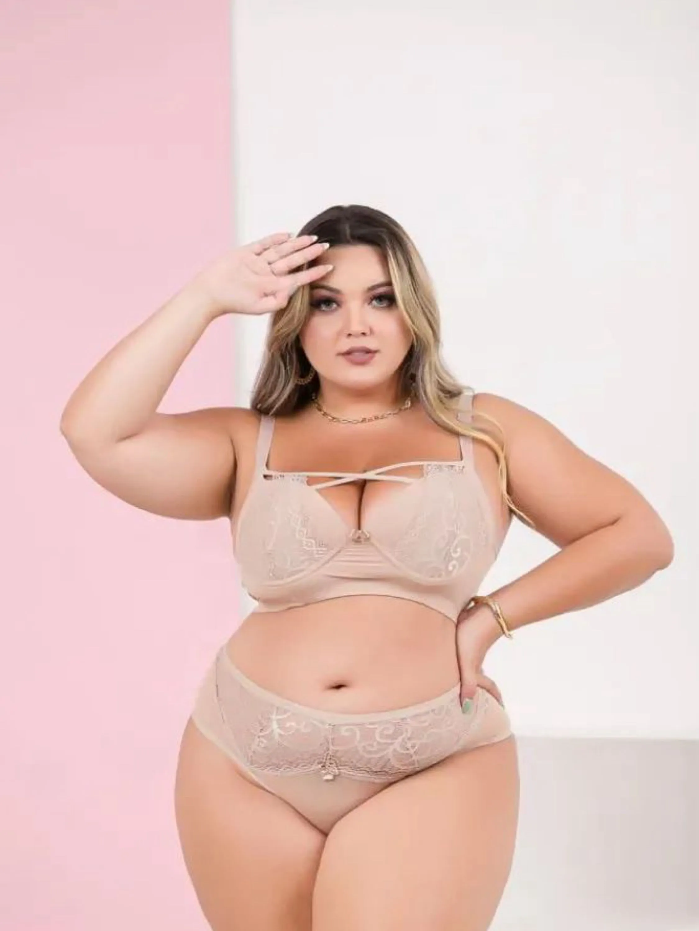 Conjunto Lingerie Plus Size Violeta