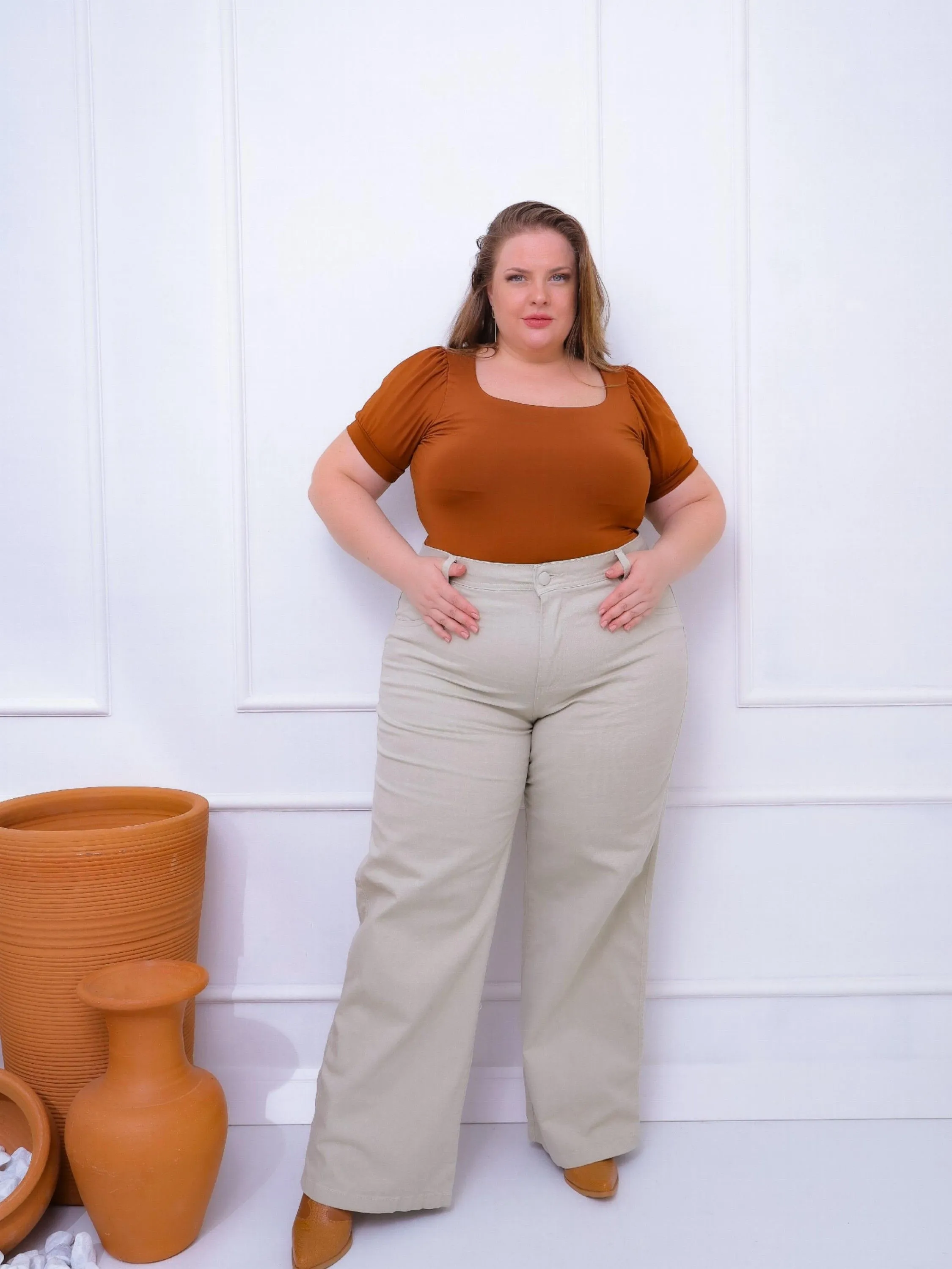 Calça Wind Plus Size Beje