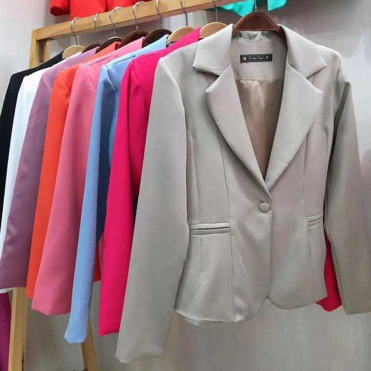 Blazer curta alfaiataria com forro mimius moda