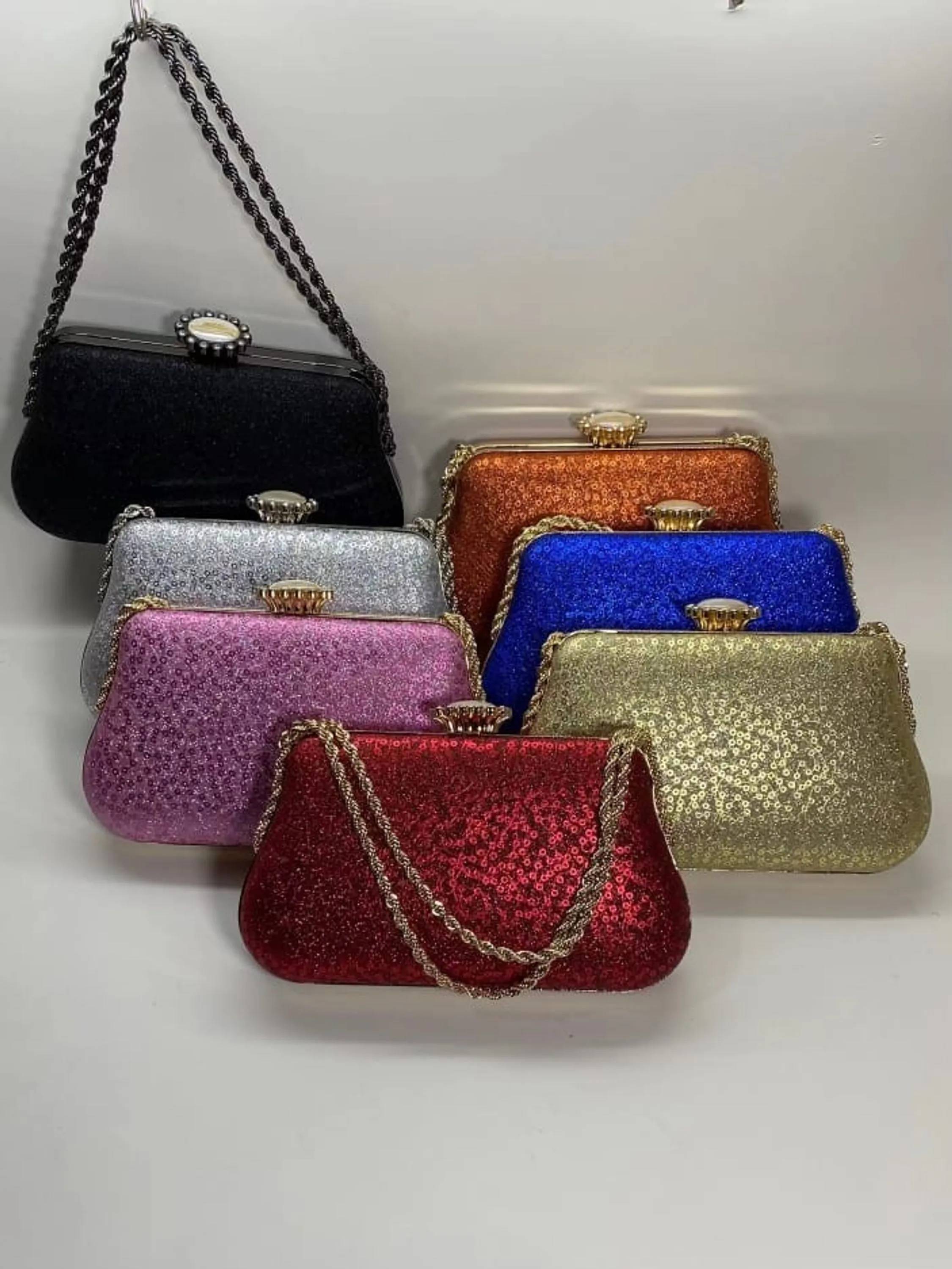 Bolsa feminina - Clutch de festa com alça de mão de corrente  - ( M1087 )