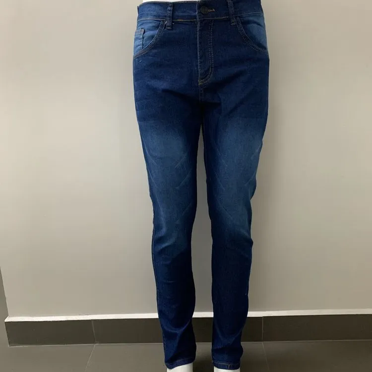 Calça jeans masculina básica