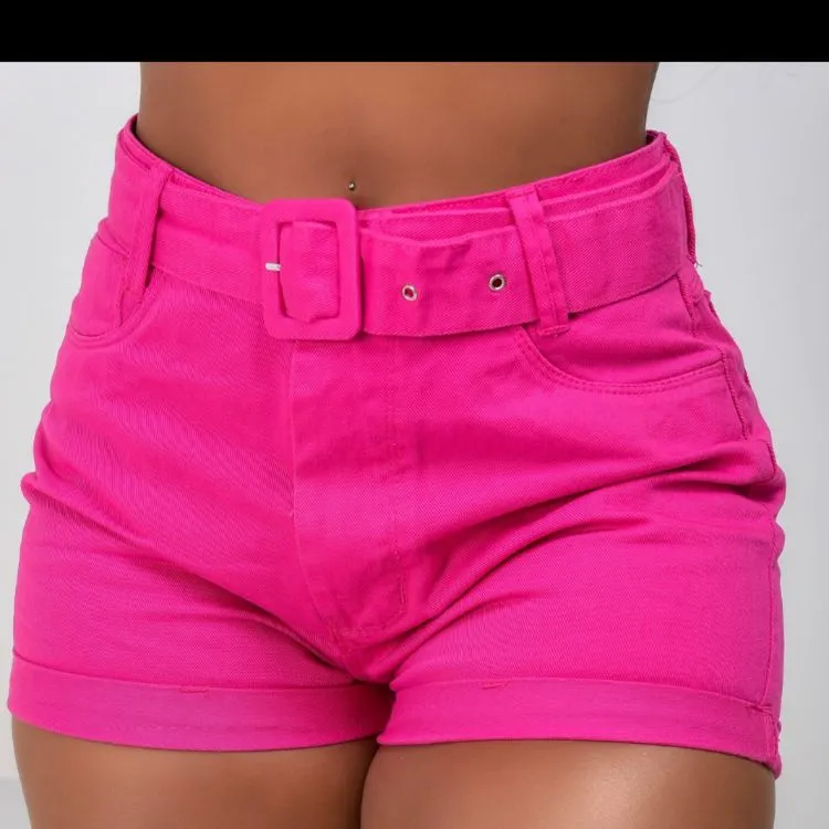 Short jeans pink