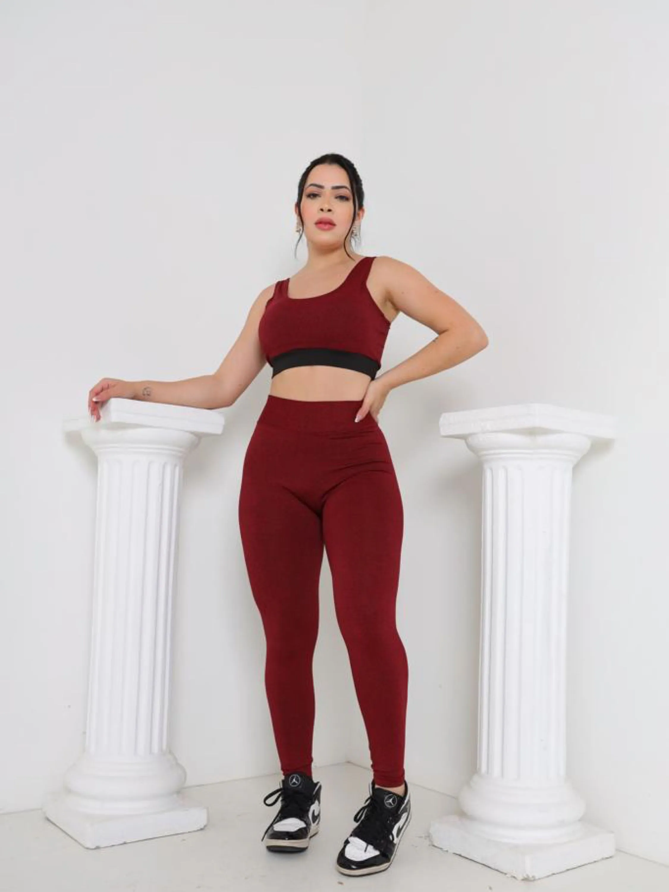 Conjunto Top com Bojo E Legging Suplex