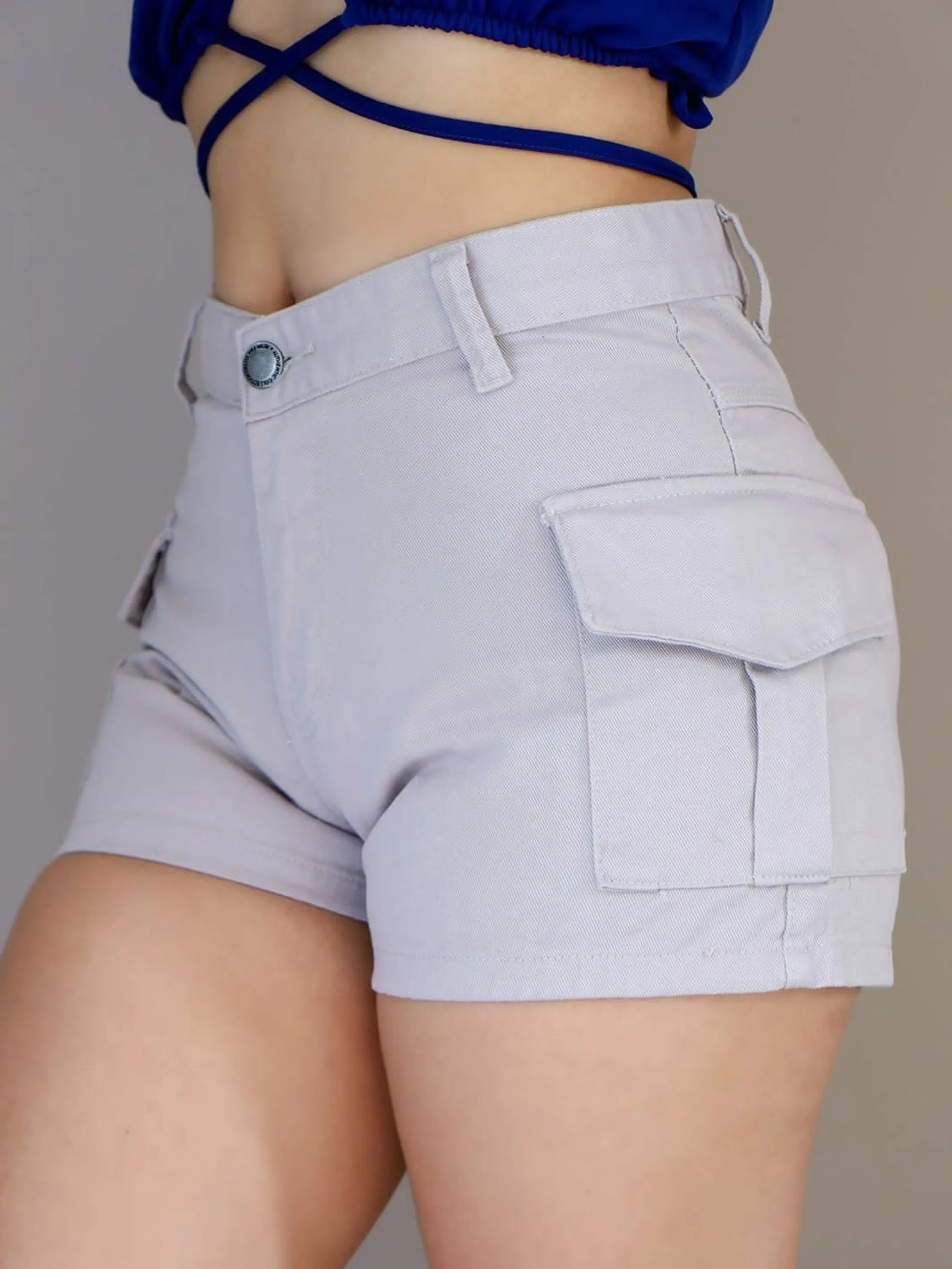 Short jeans cargo branco sem lycra