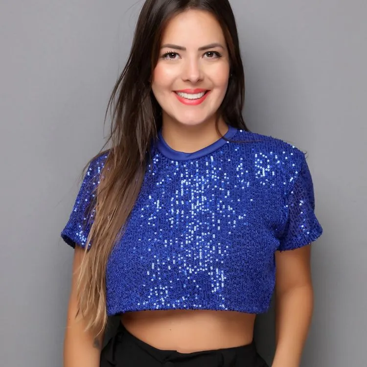 blusa croped de paete