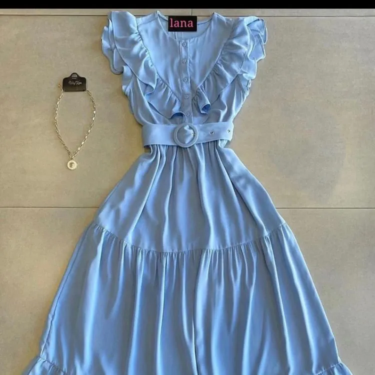 vestido longo com barbado com cinto importado