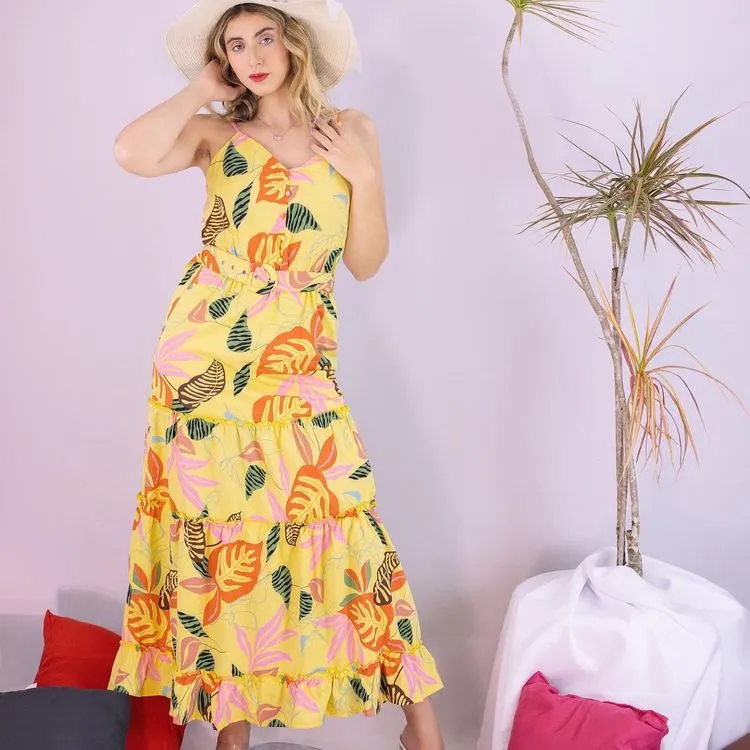 Vestido floral longo babado