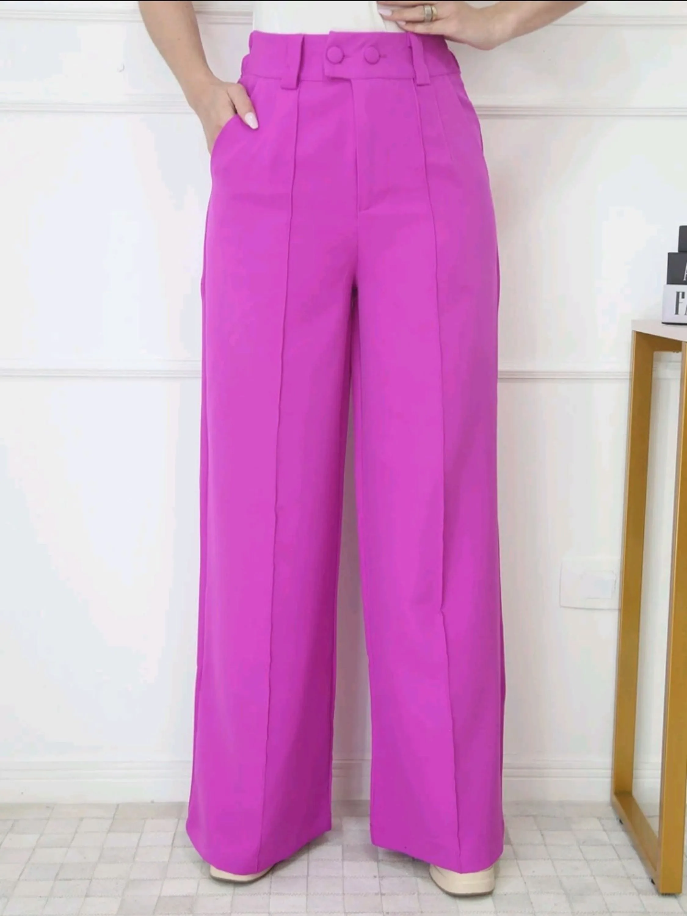 Calça Social Feminina Alfaiataria Wide Leg Boca Sino Larga Moderna Elegante Chique Moderna