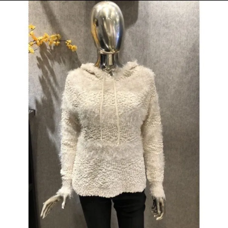 Blusa de frio com capuz ideal para outono inverno moda feminina