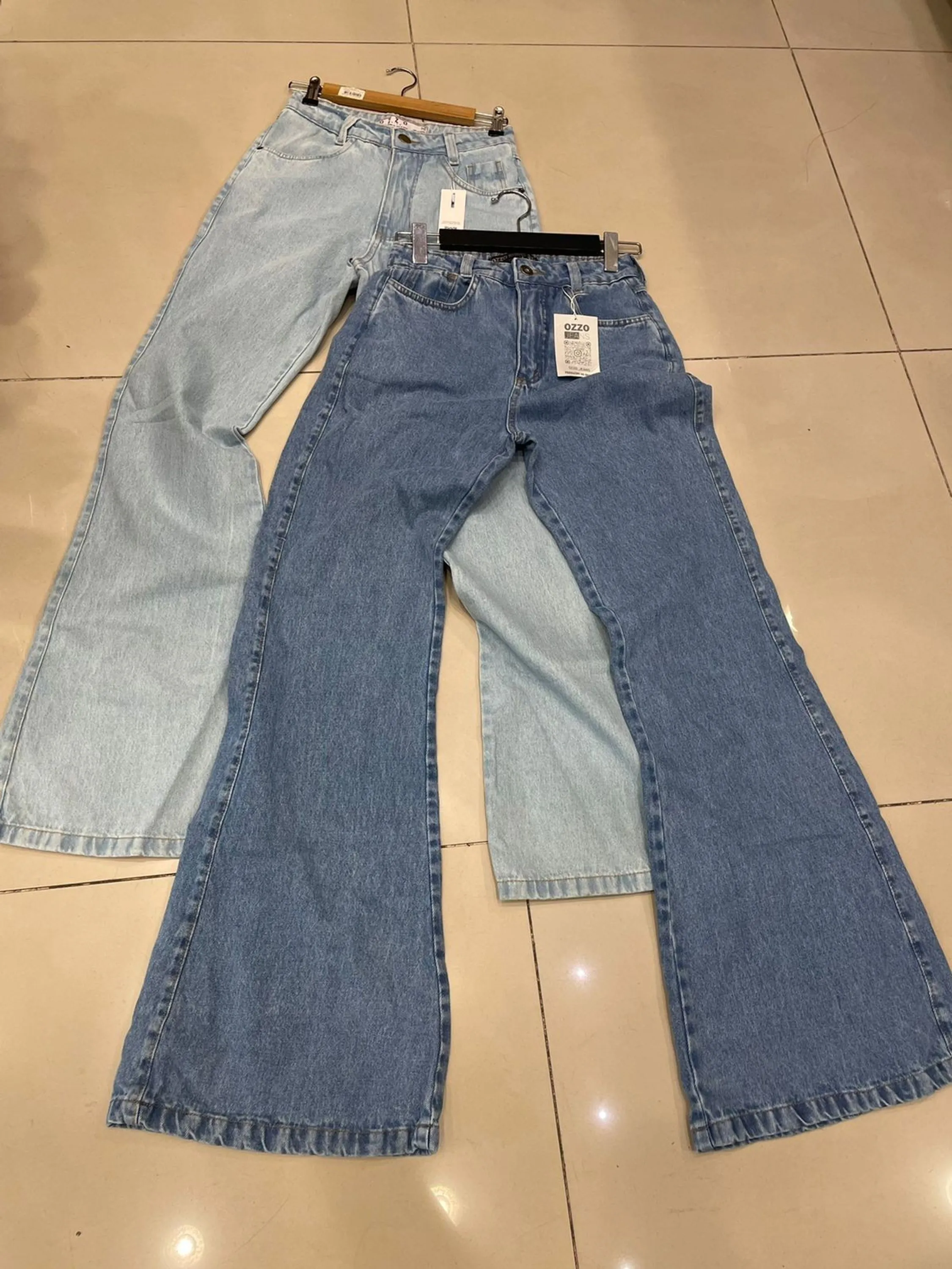 Calça flare jeans 141