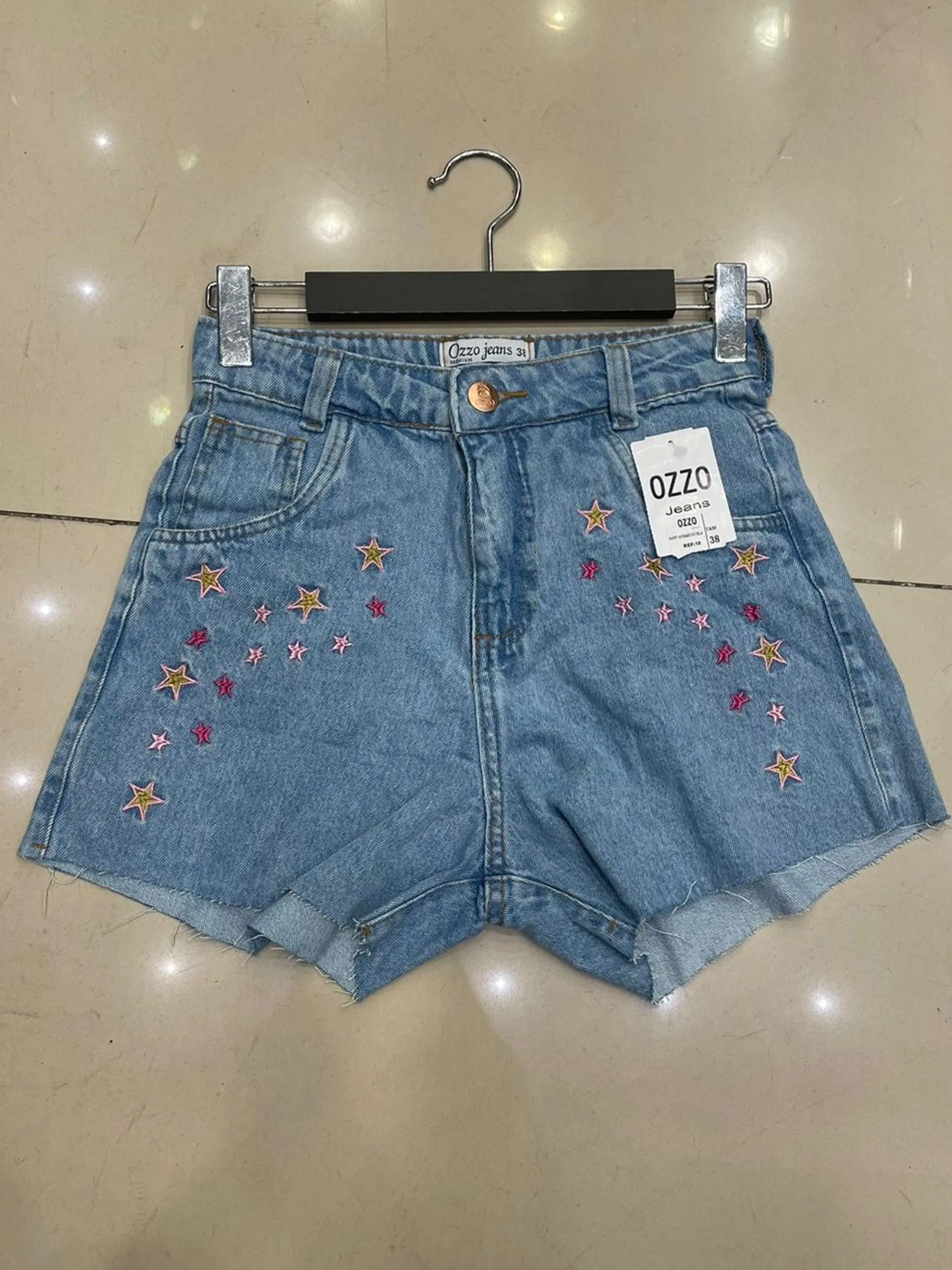 Short estrela bordado