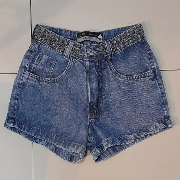 Shorts Jeans com DETALHES na cintura 154