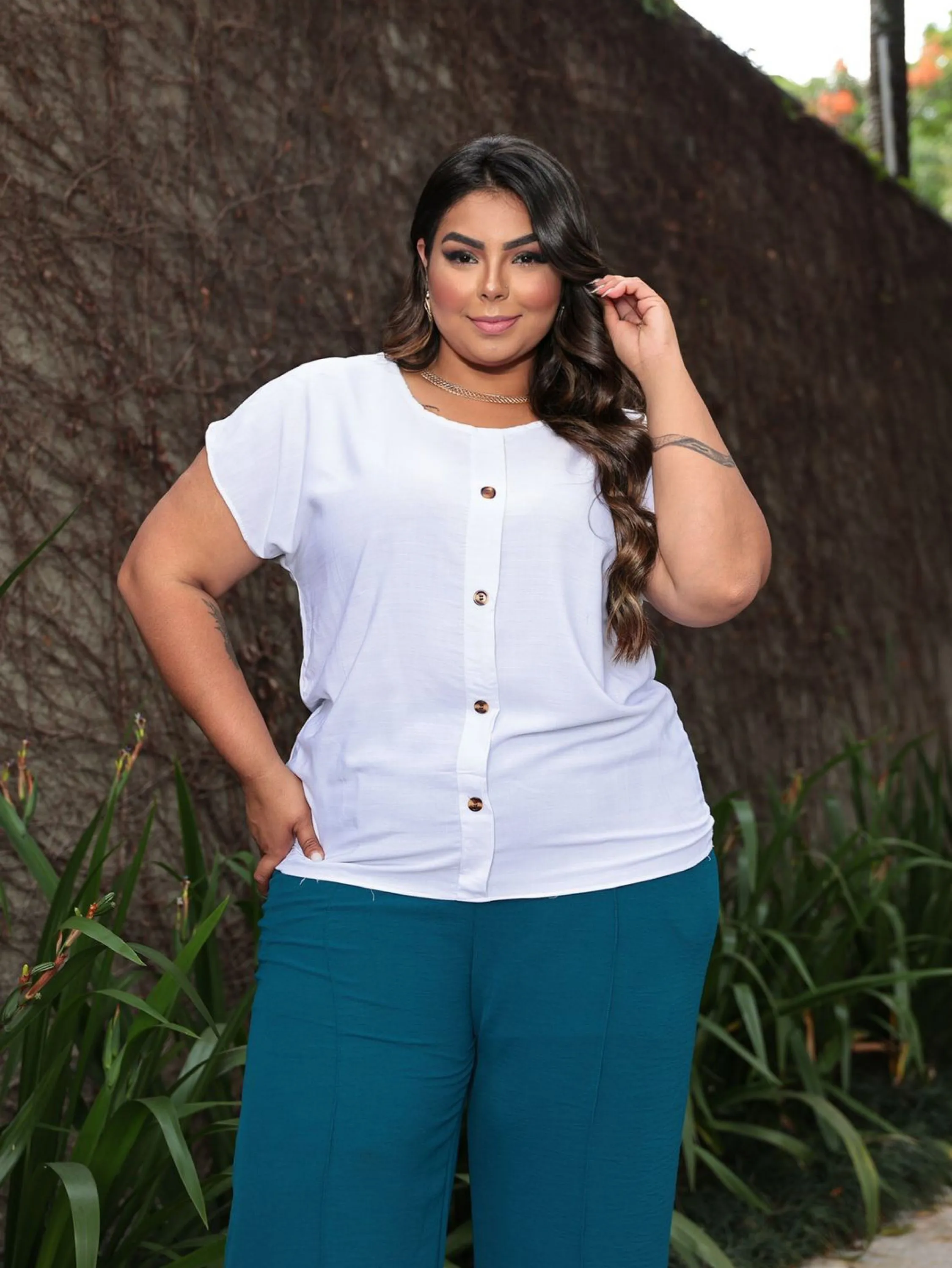 Blusa plus size viscolinho Pedro ji