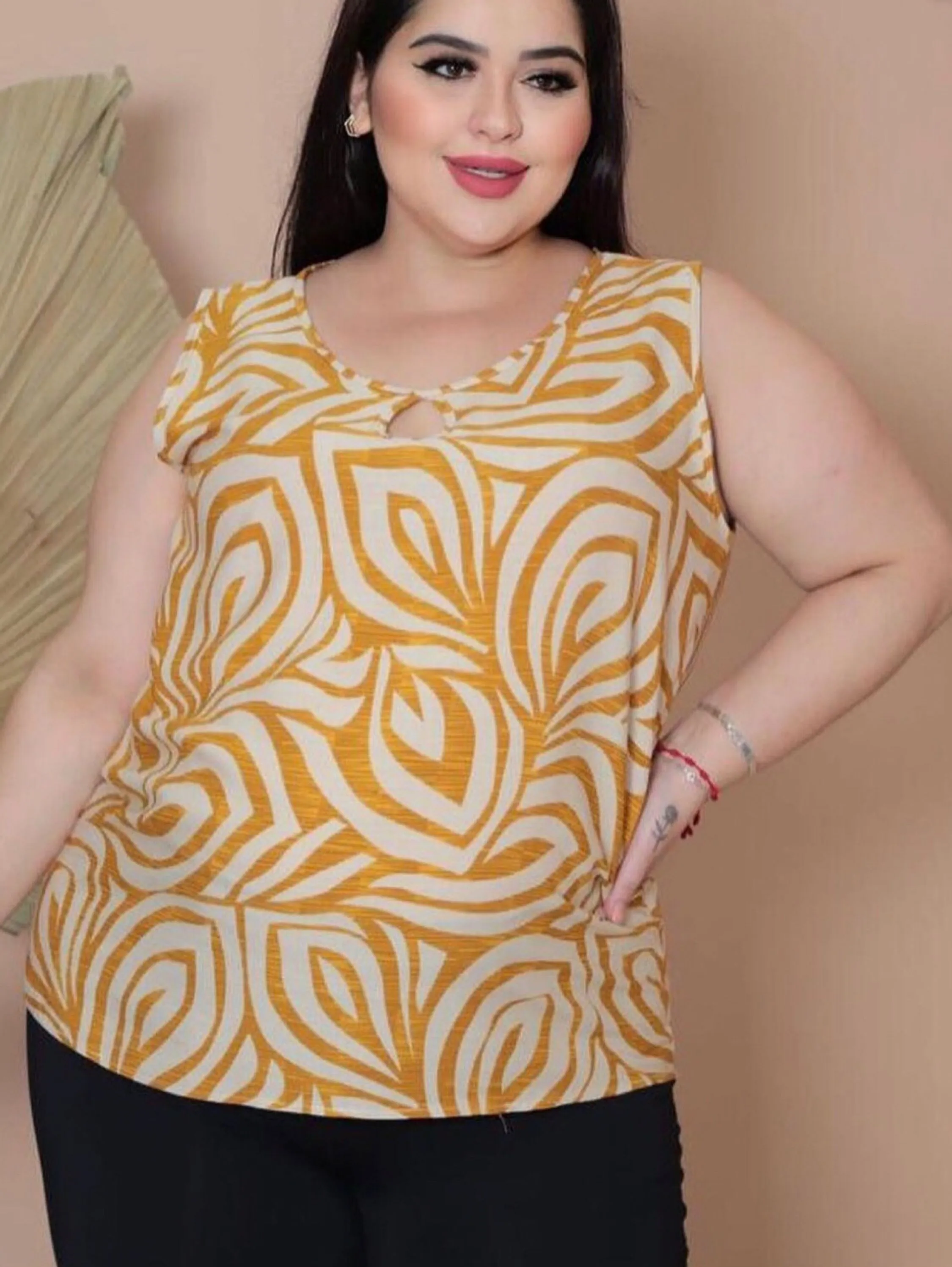 Regata plus size viscolinho Pedro ji