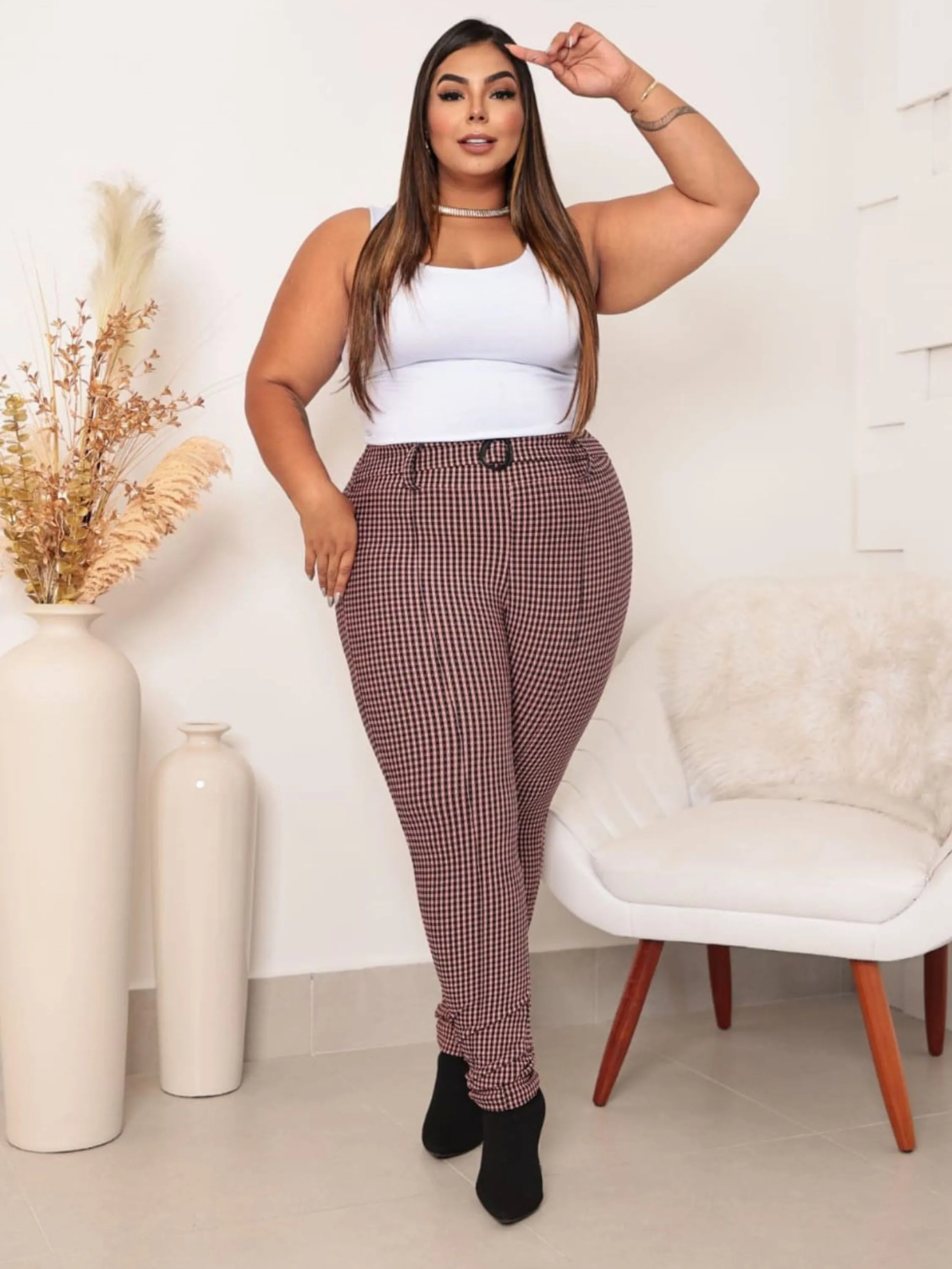 CALCAFEMININA FIVELA PLUS SIZE