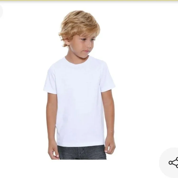 Camiseta branca e colorida  infantil