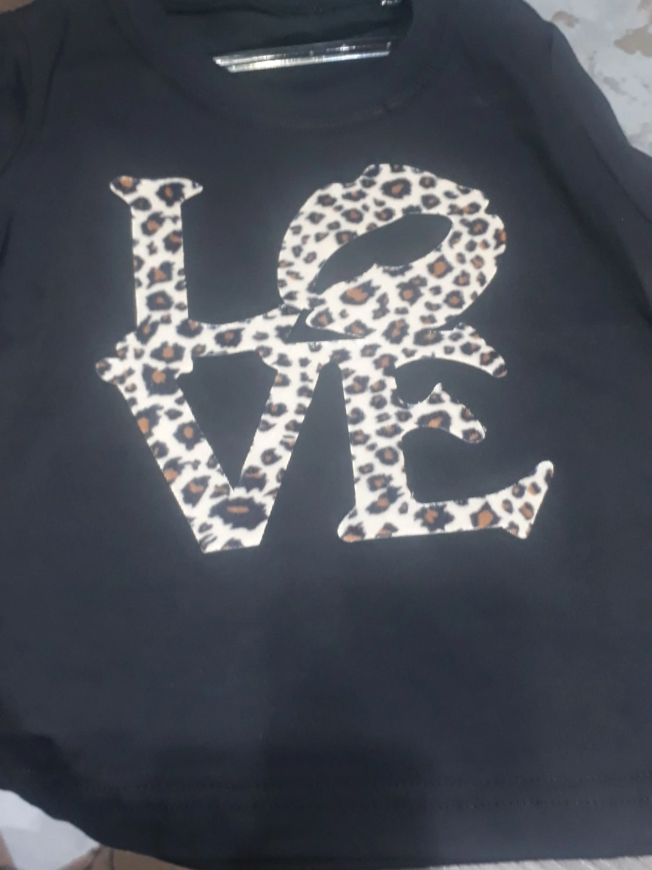 T shirts animal print