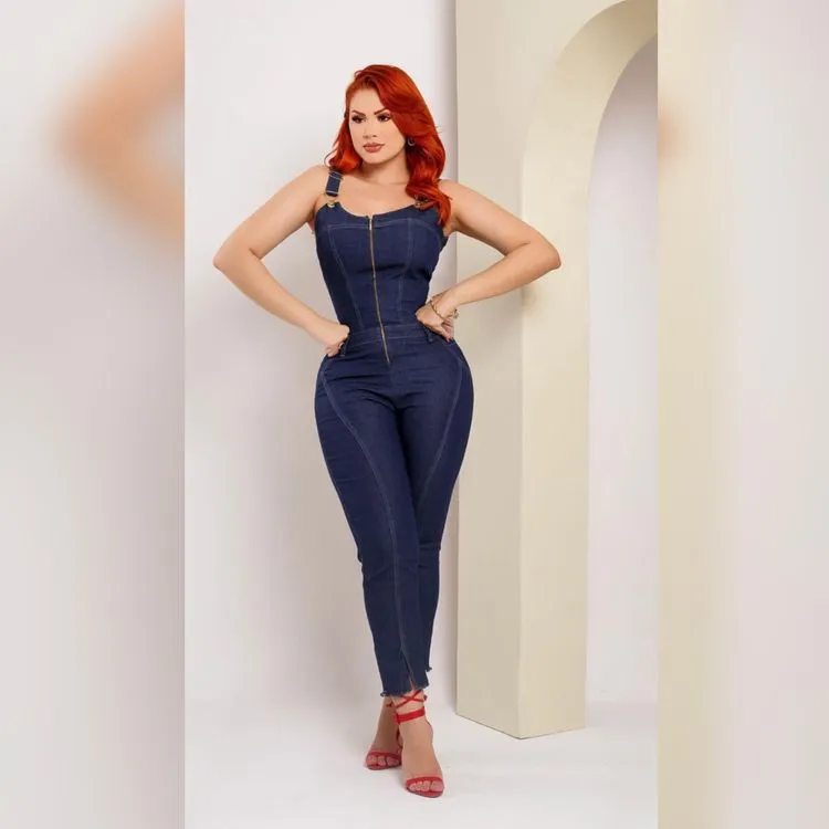 Macacão longo jeans slim com lycra (Lavagem escura)