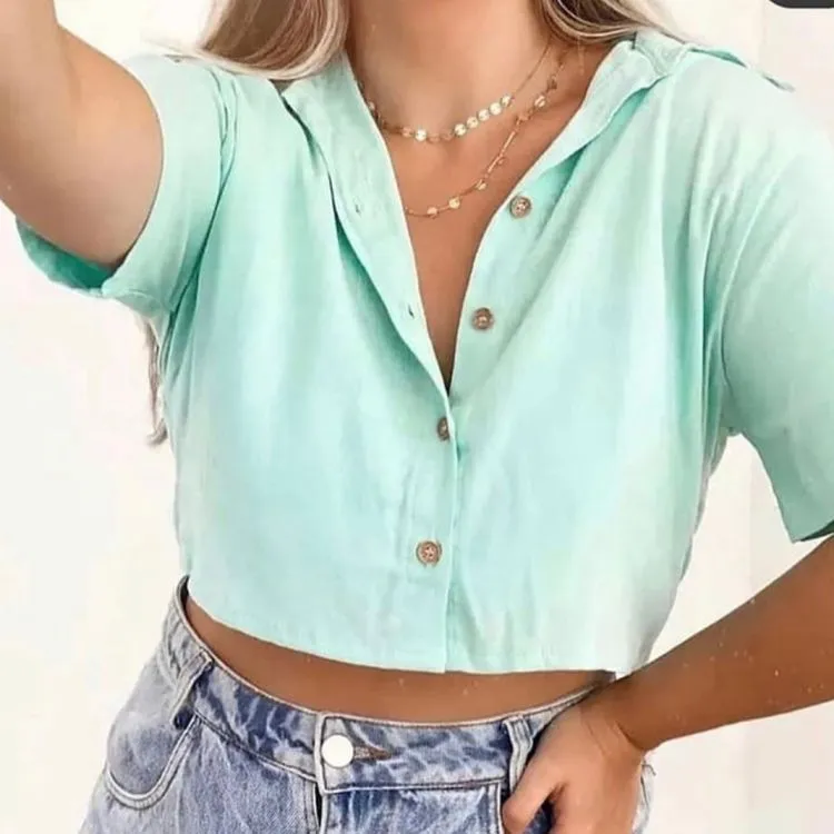 Camisa cropped botão