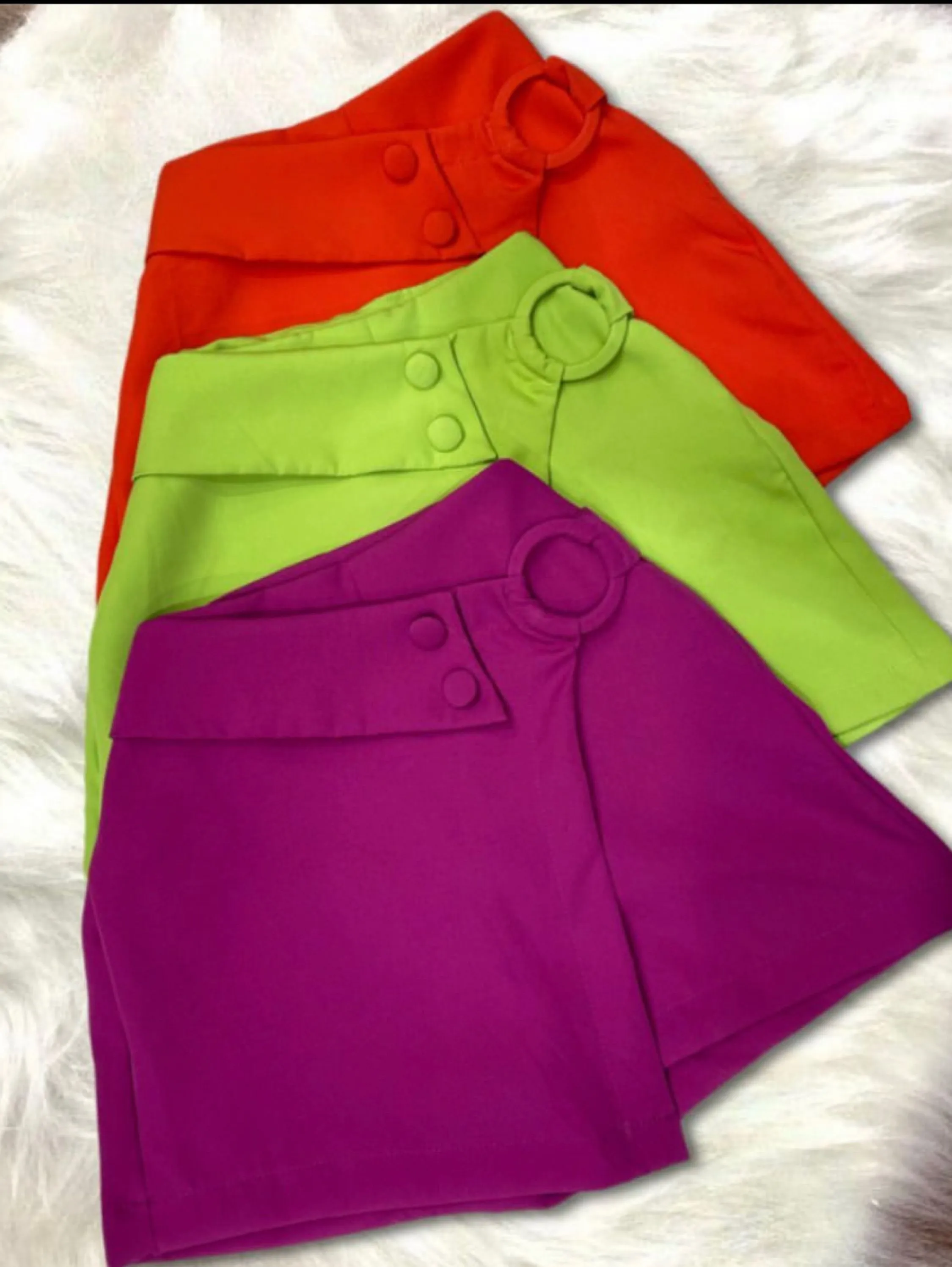 Shorts Saia Feminino Alfaiataria