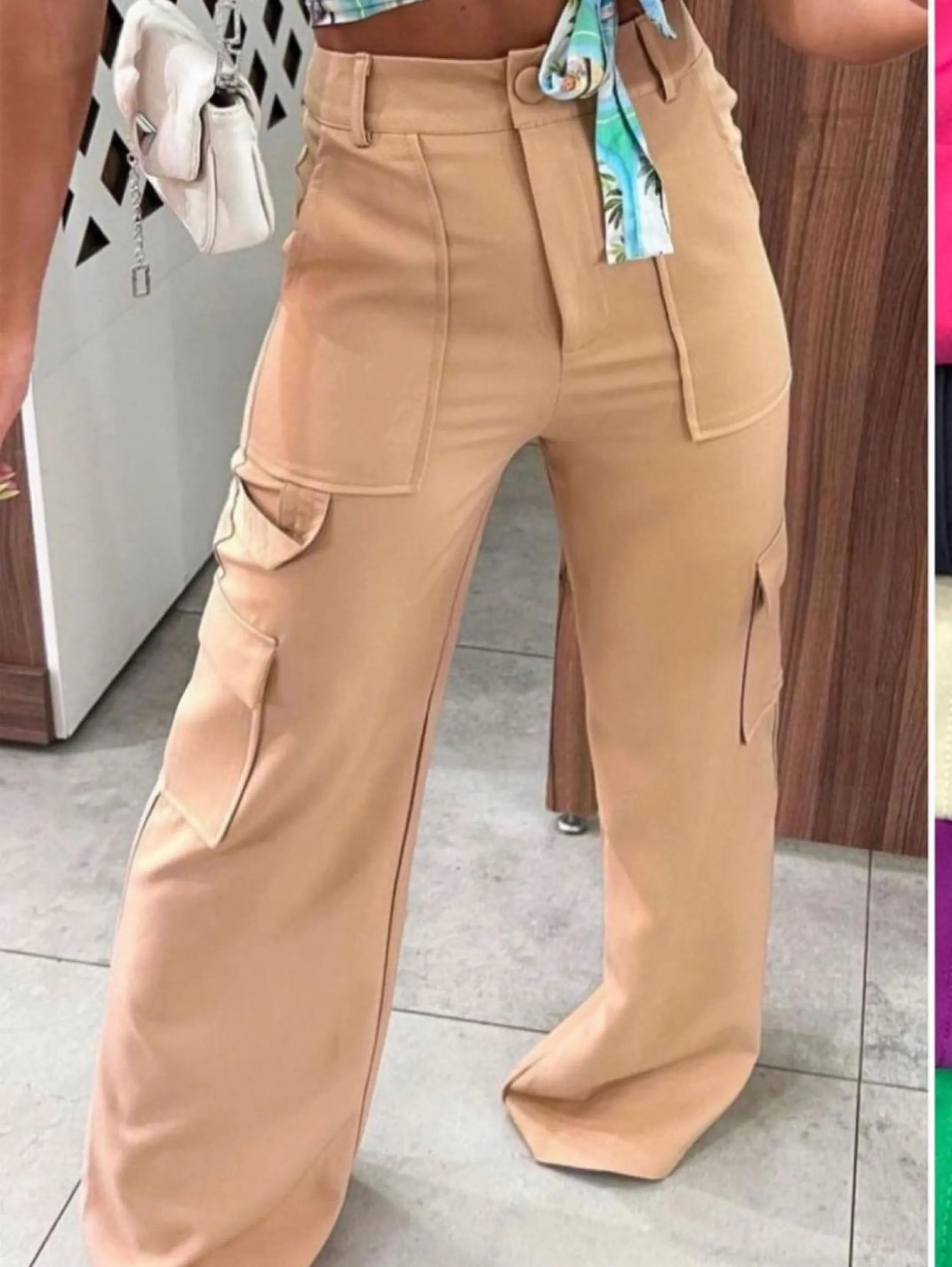 Calça Feminina Cargo Alfaiataria