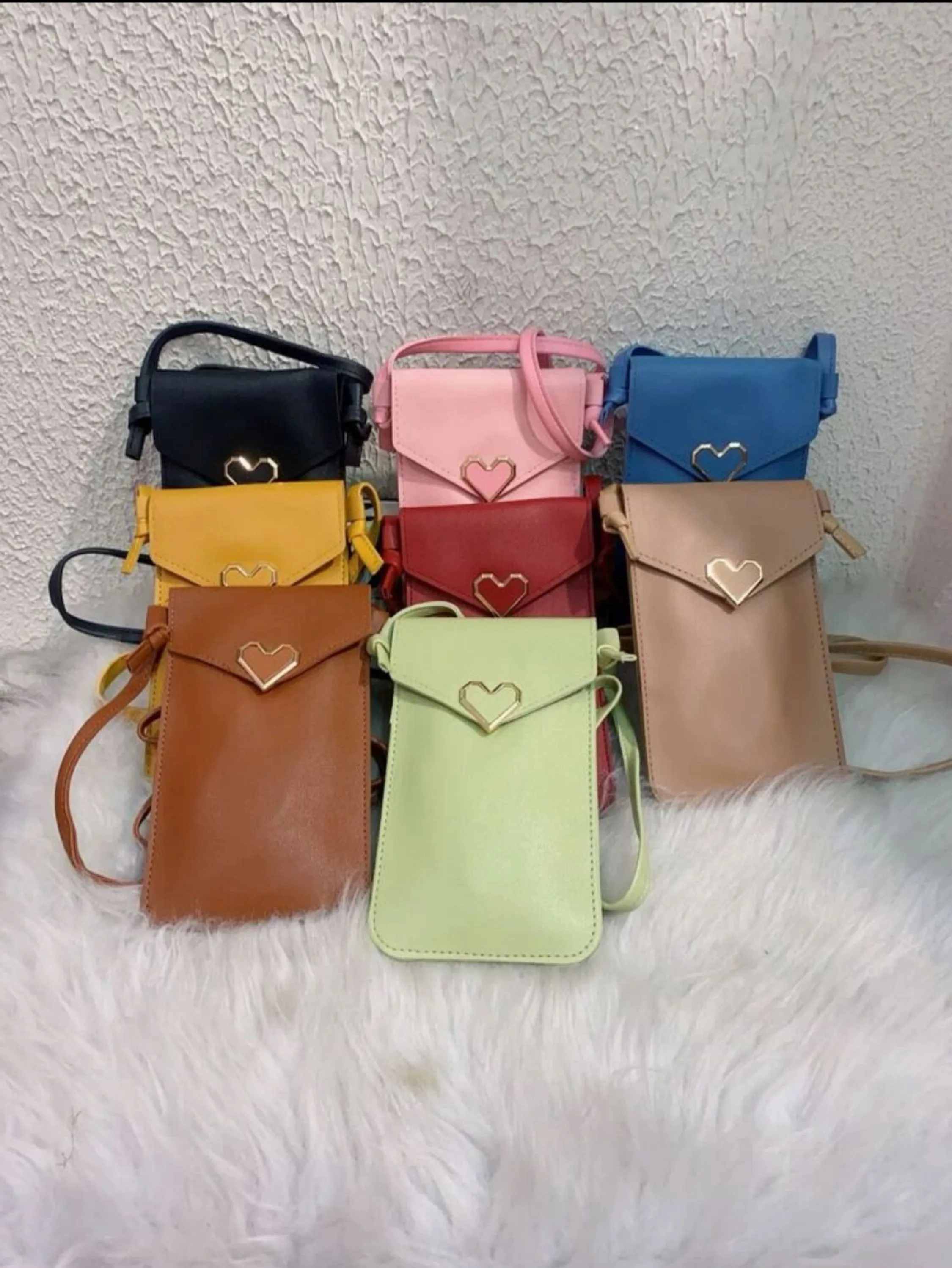 Bolsa feminina porta celular