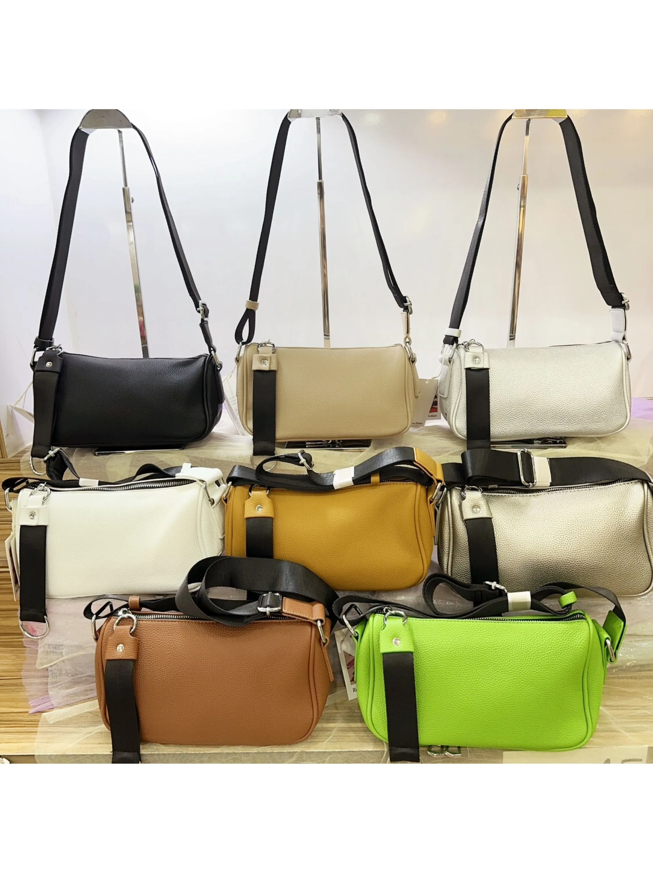 Bolsa feminina 06114