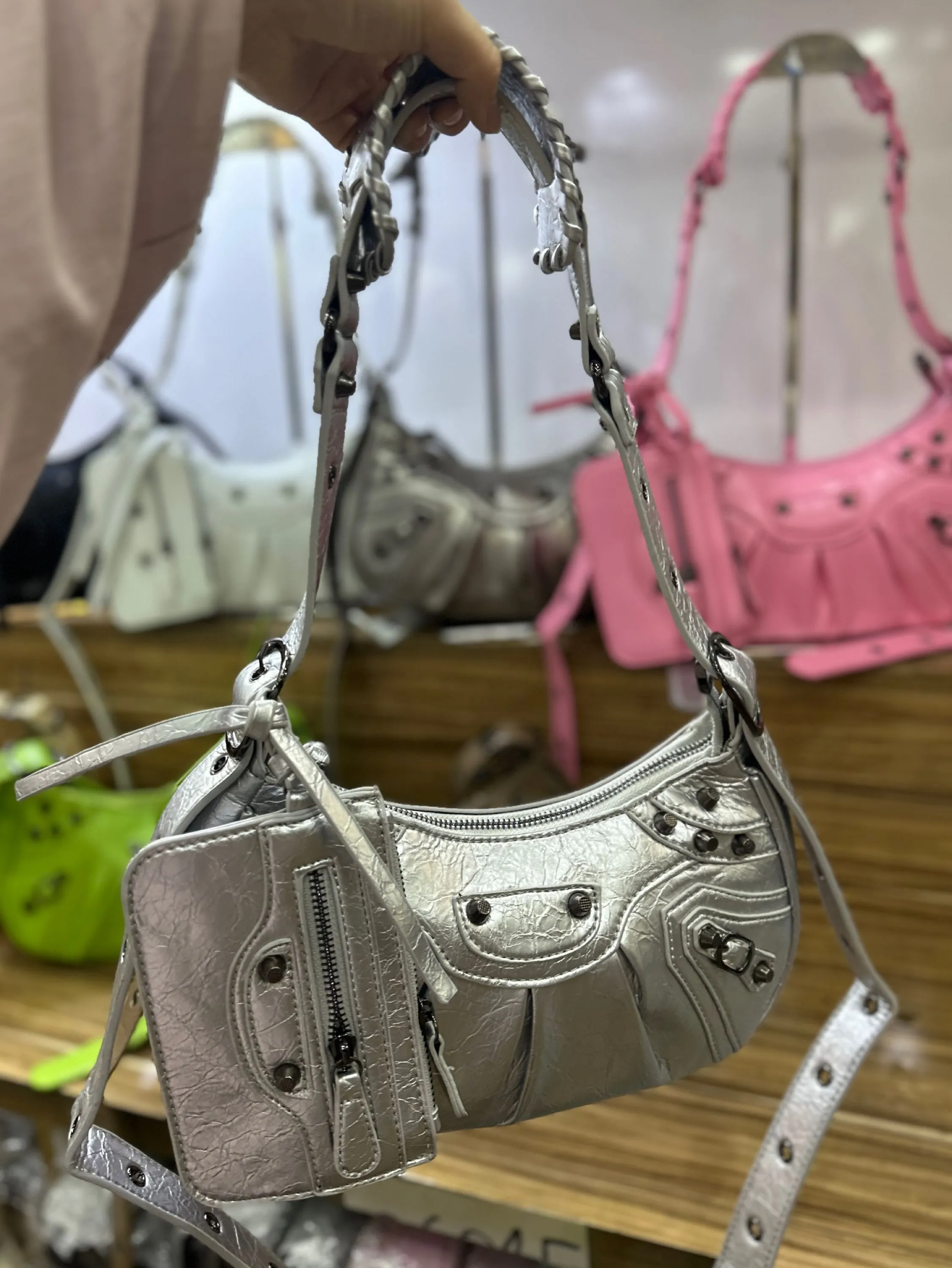 Bolsa feminina 06065