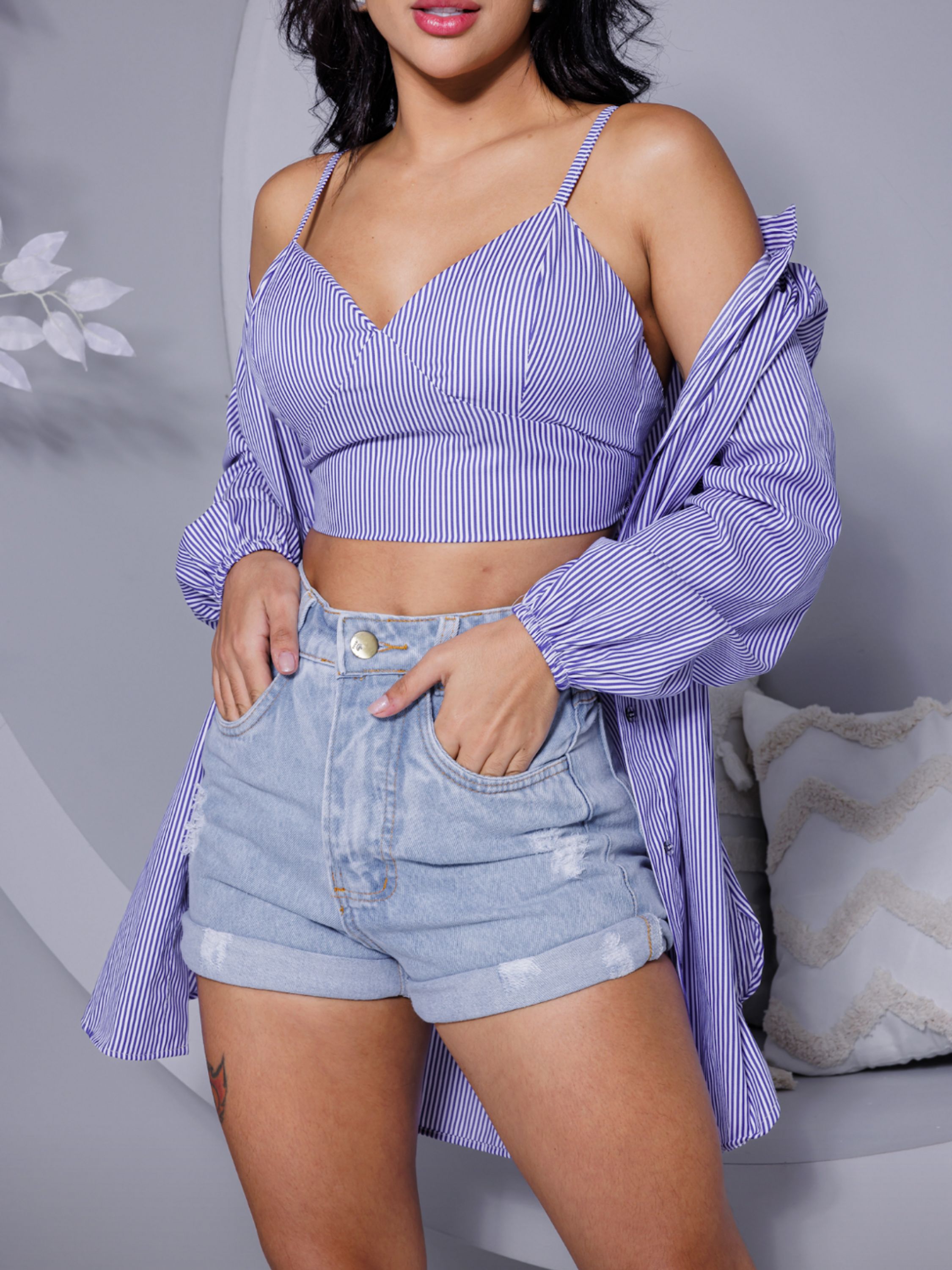 Conjunto Camisa e Cropped Listrado ⭐