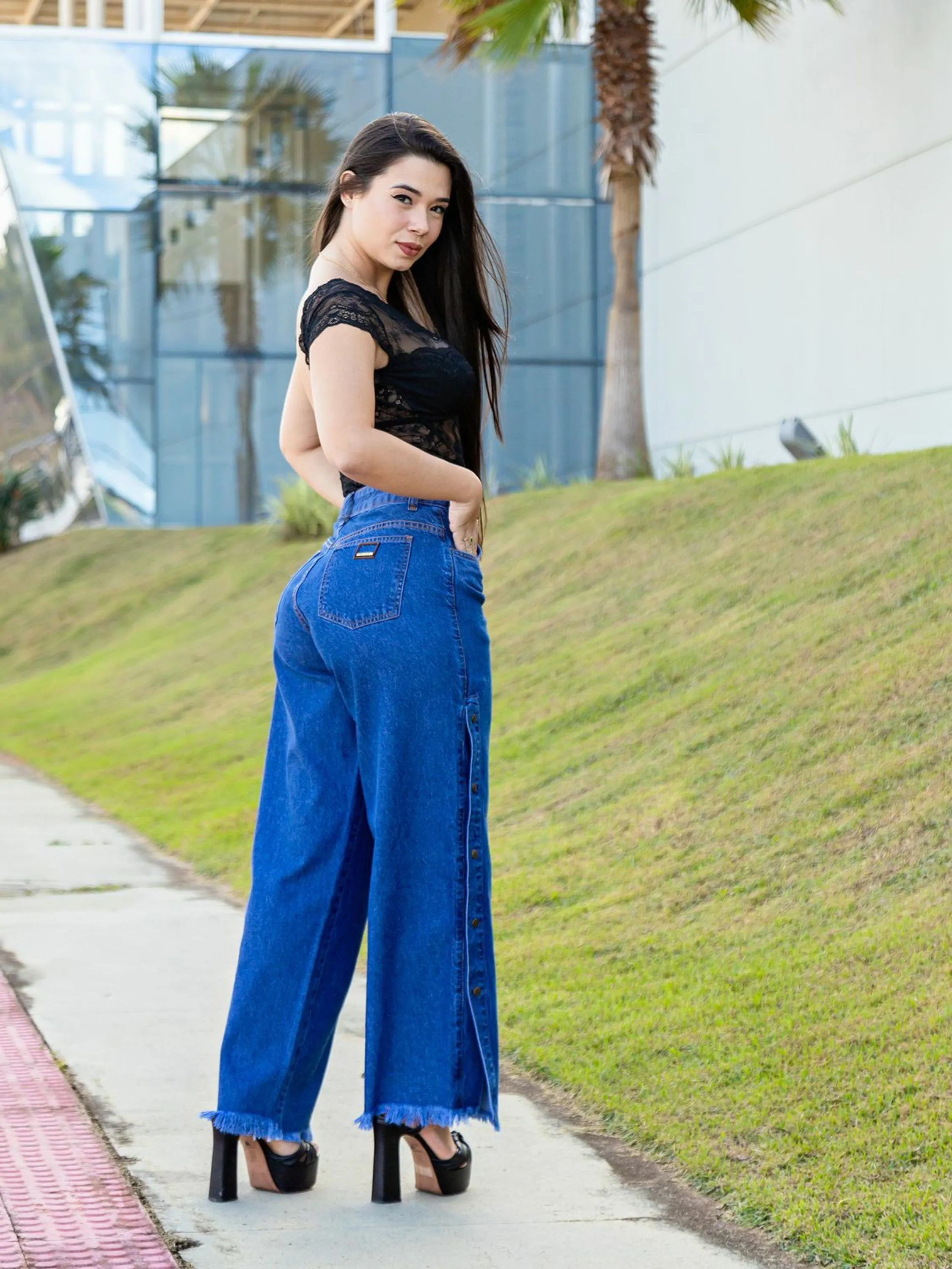 Calça jeans widleg