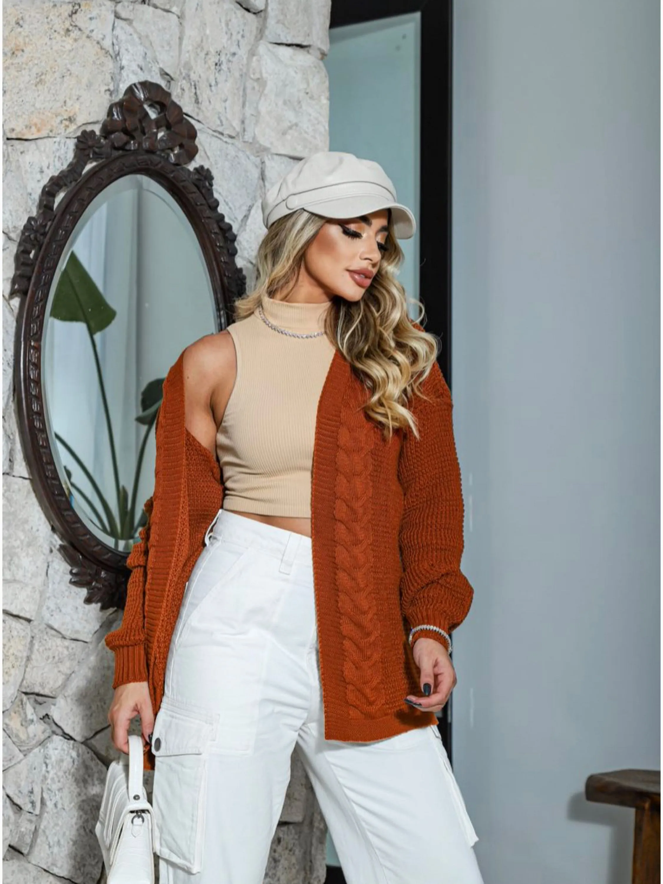 Cardigan aberto tricot, com detalhes em tranças