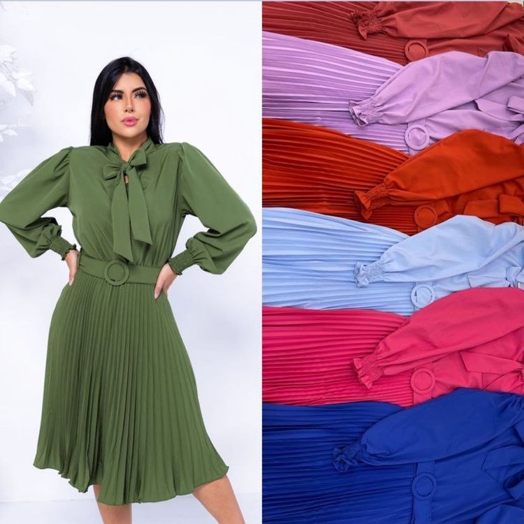 Vestido Plinsado de manga longa