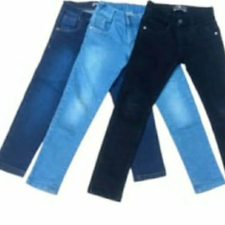 Calca jeans masculina com elastano