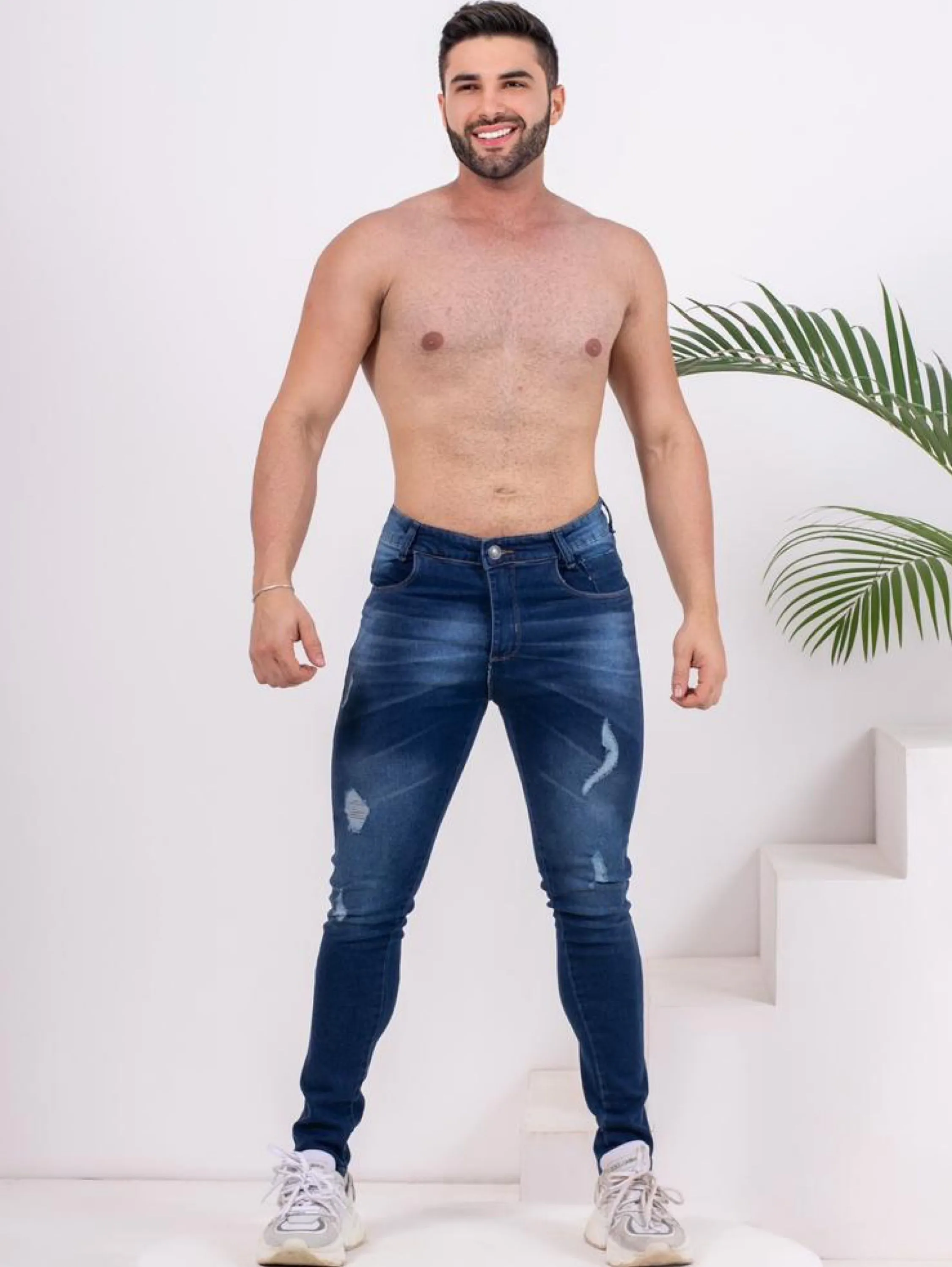 Calça jeans na lycra