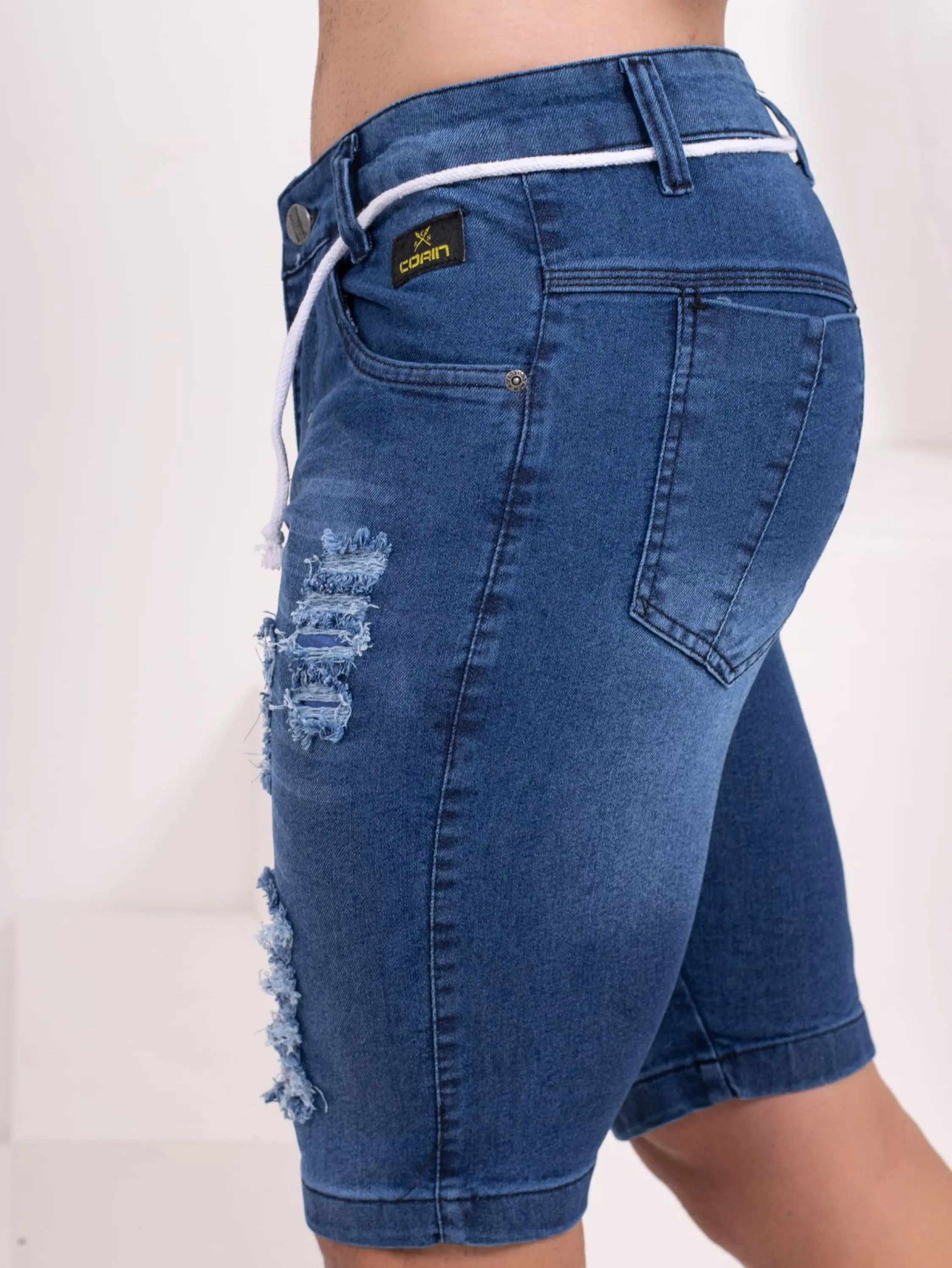 Bermuda jeans com lycra