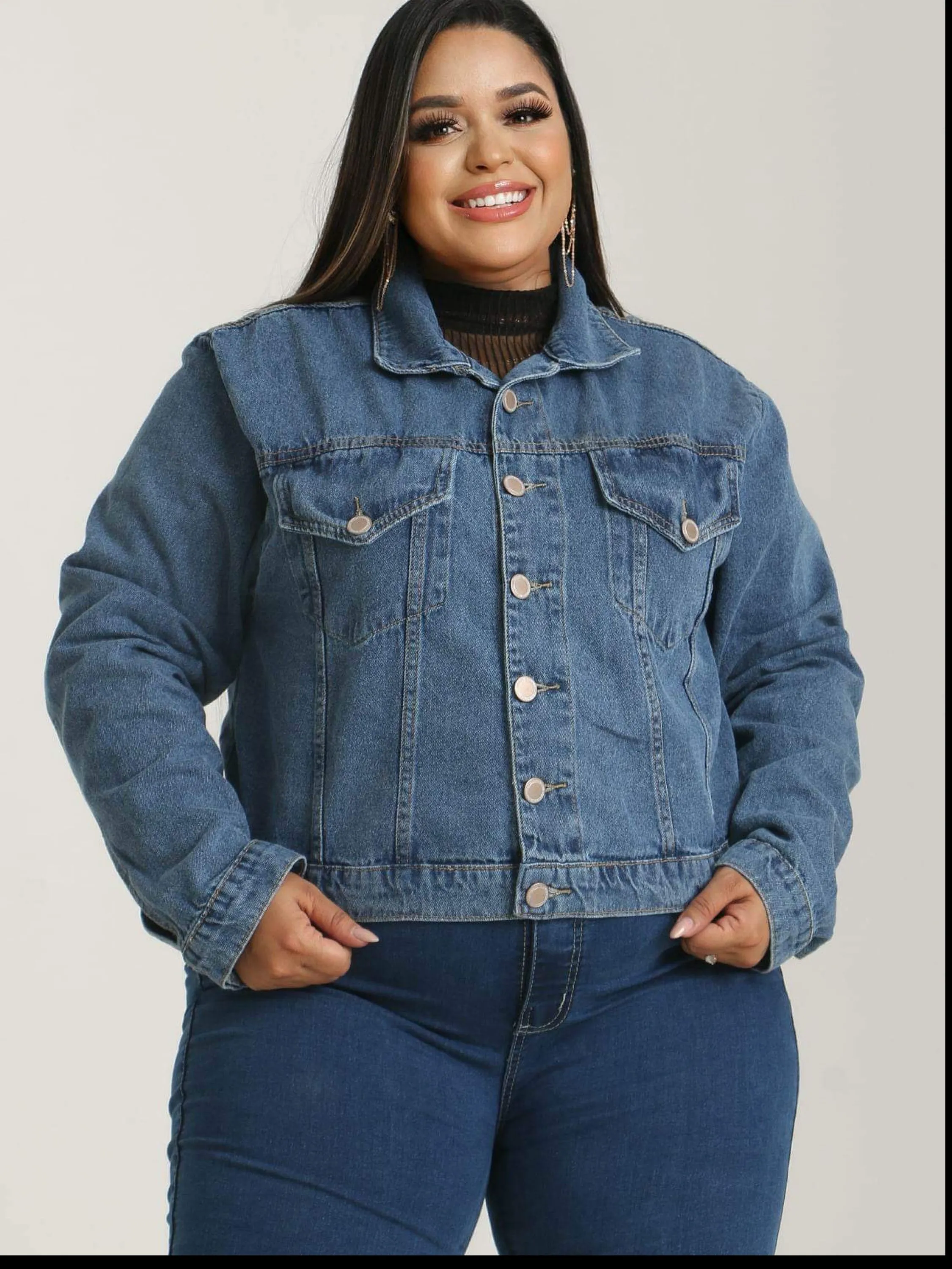 Jaqueta jeans feminina plus size