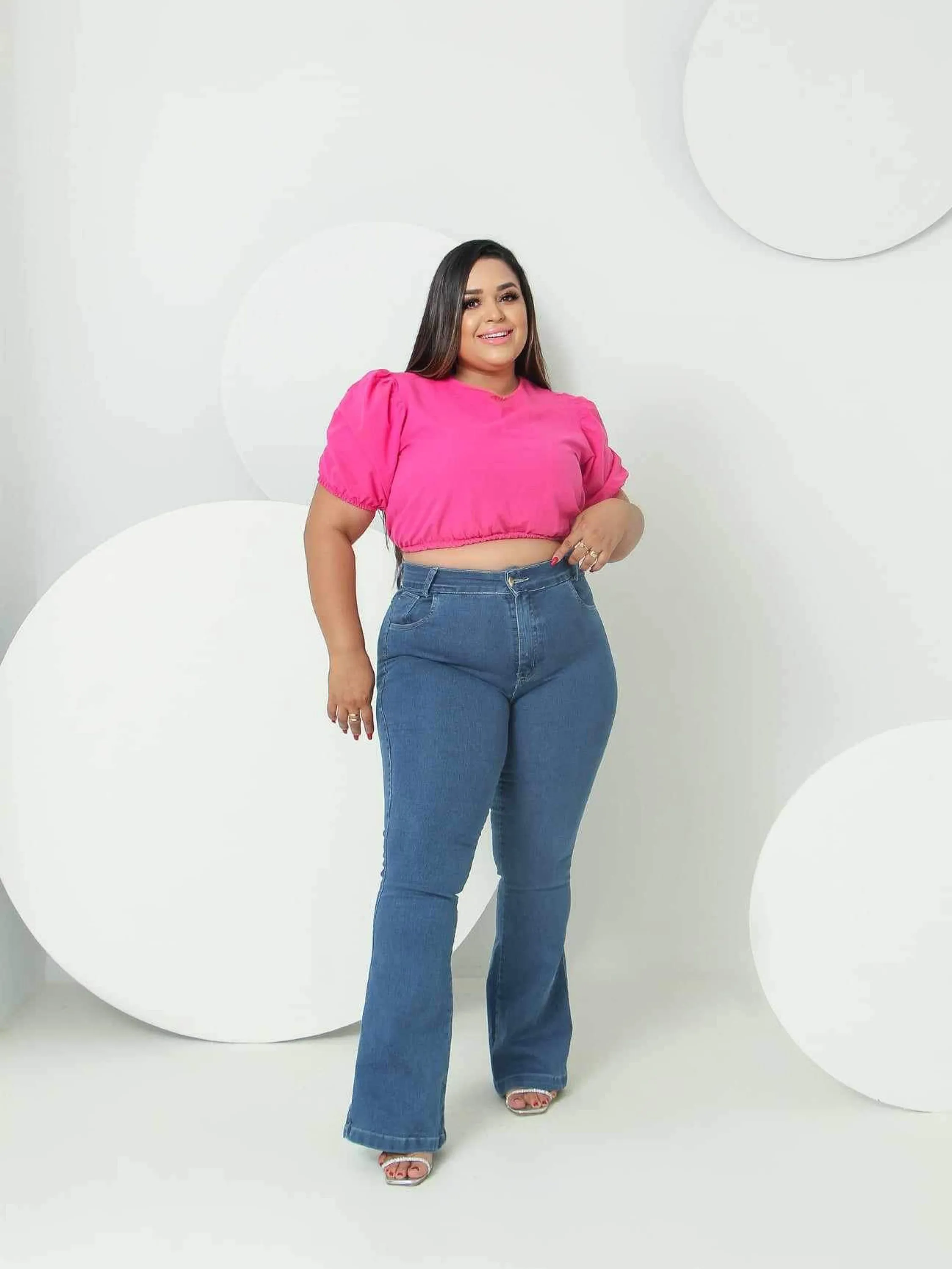 Calça Flare plus size feminina