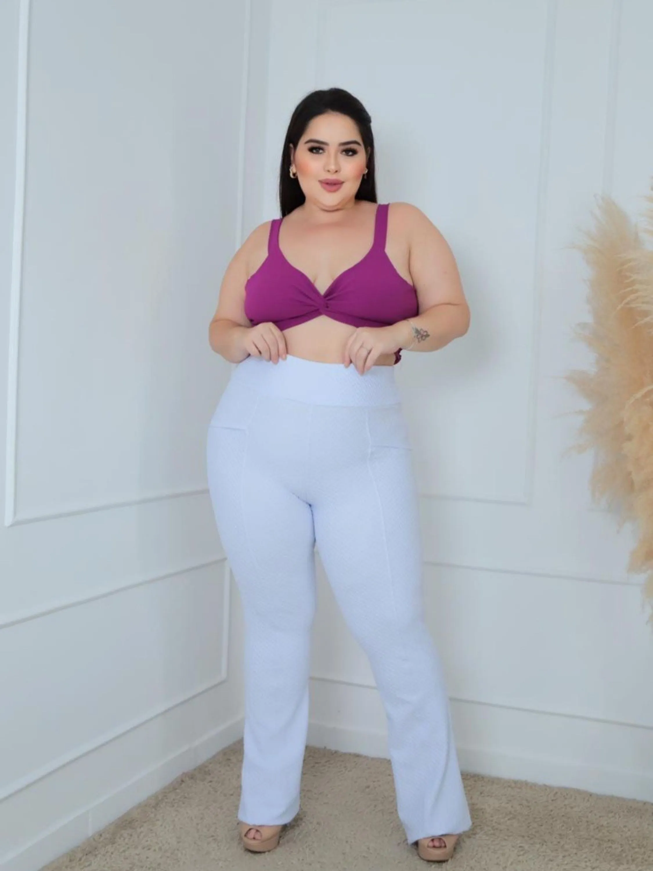 Calça flare plus size branco G1 G2 G3 calça para Enfermagem