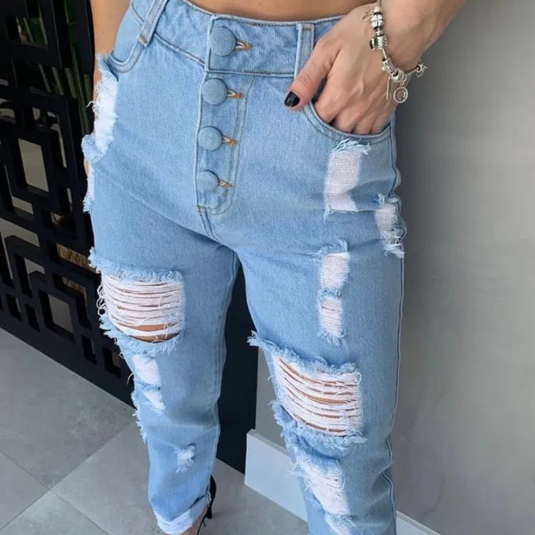 Calças jeans rasgado